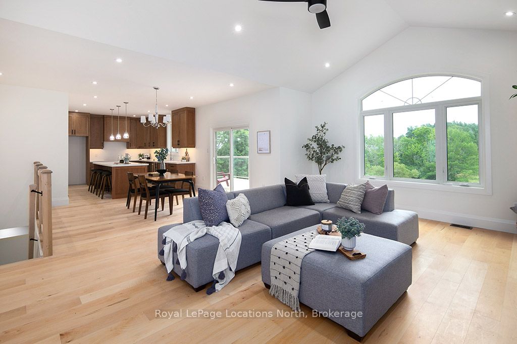 4 Hilton Lane 32