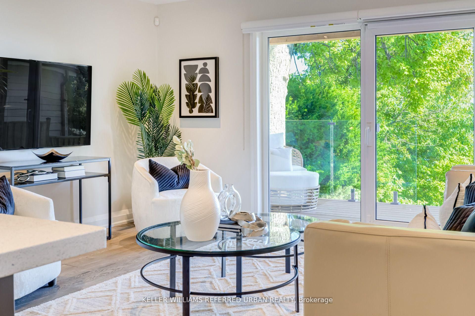 399 Lake Promenade N/A