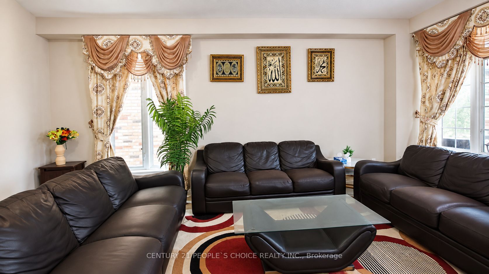 99 Timber Creek Crescent