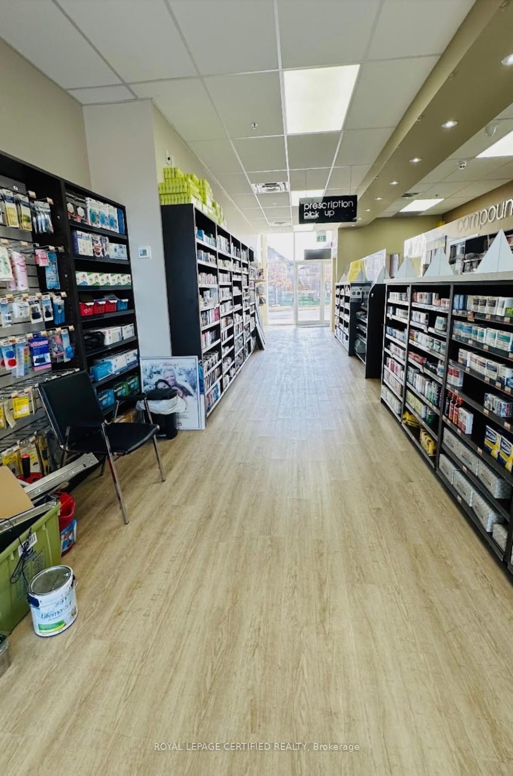 4265 Thomas Alton Boulevard 4 & 5