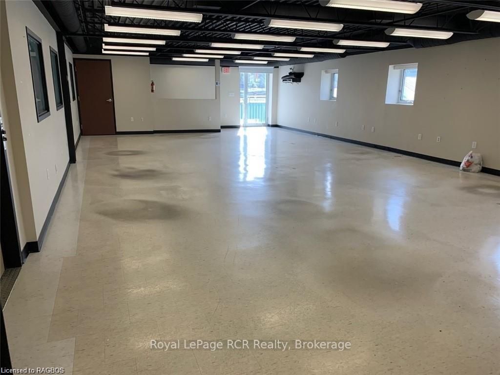 104 GREY ROAD 17B N/A W 104D