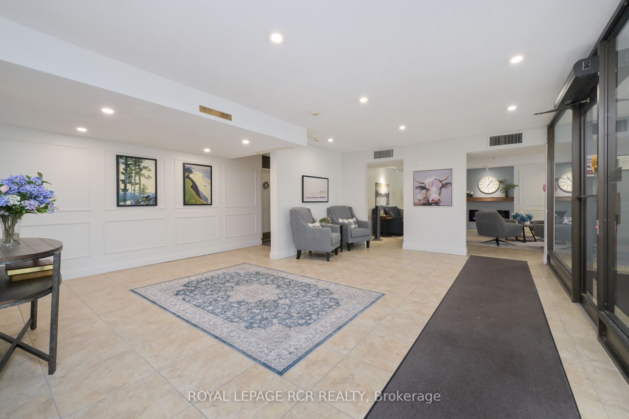 8 Fead Street #404