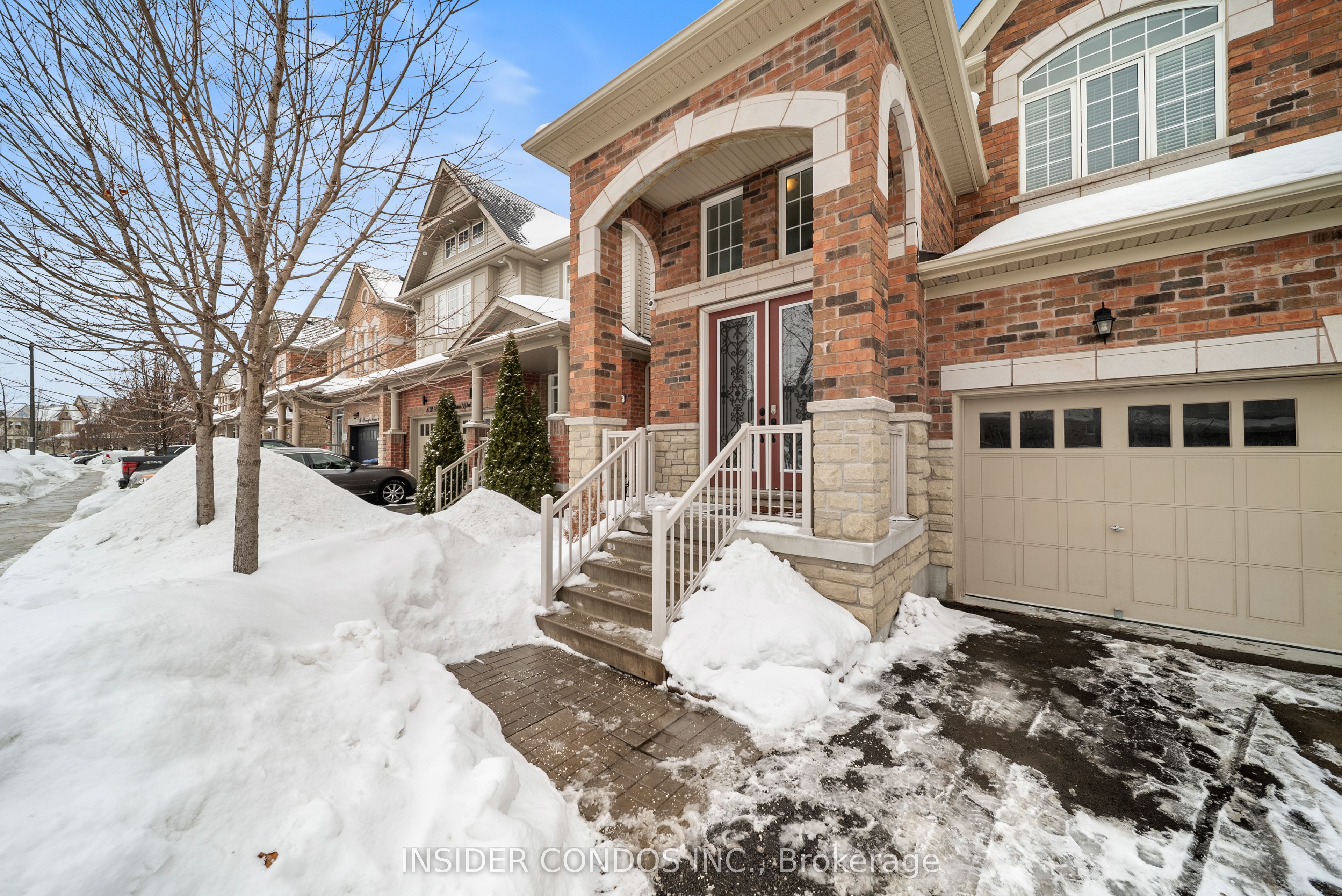 185 Bonnieglen Farm Boulevard