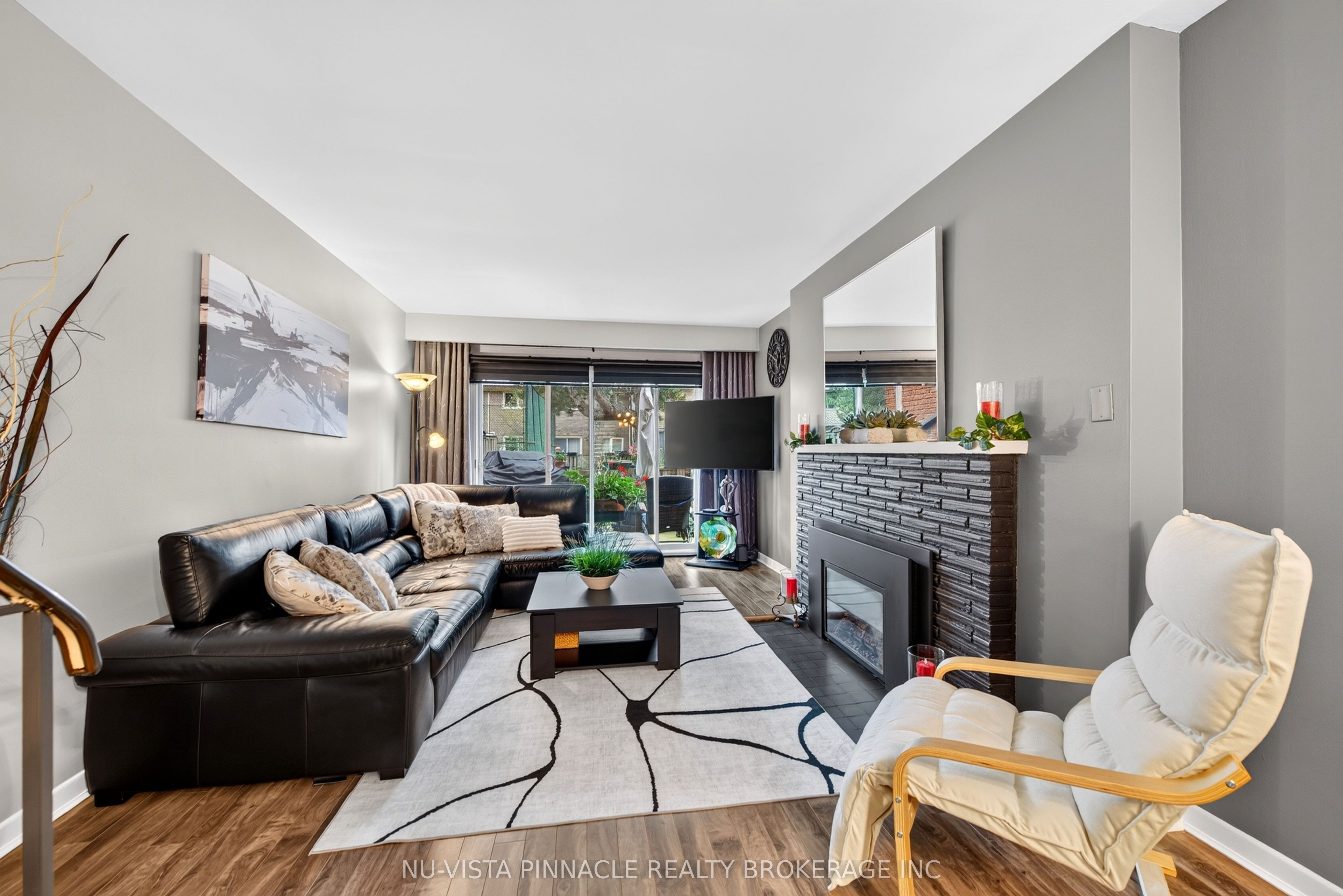 7 Arbour Glen Crescent