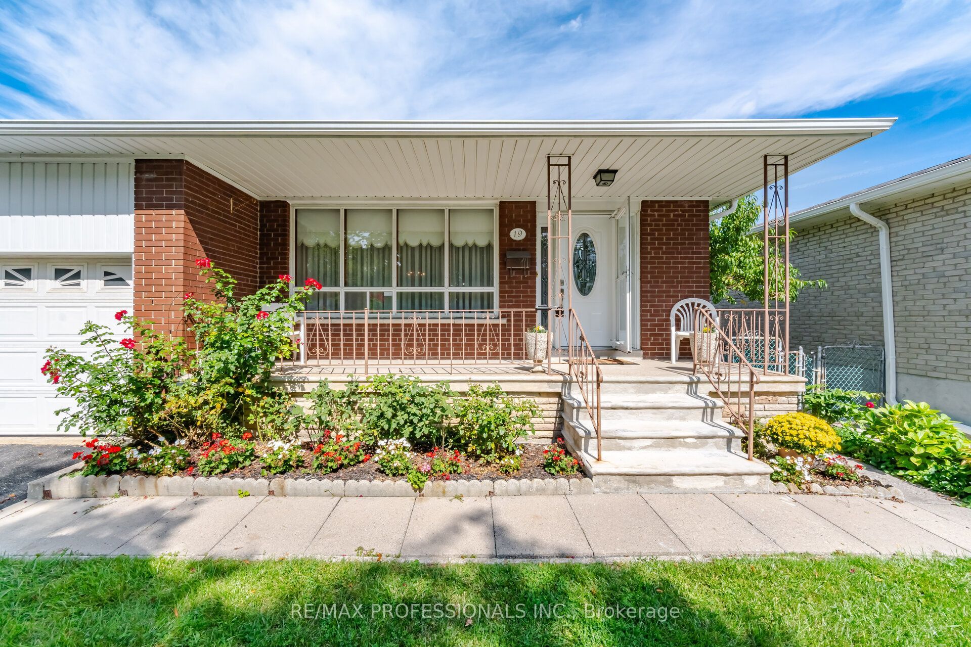 19 Earldown Drive