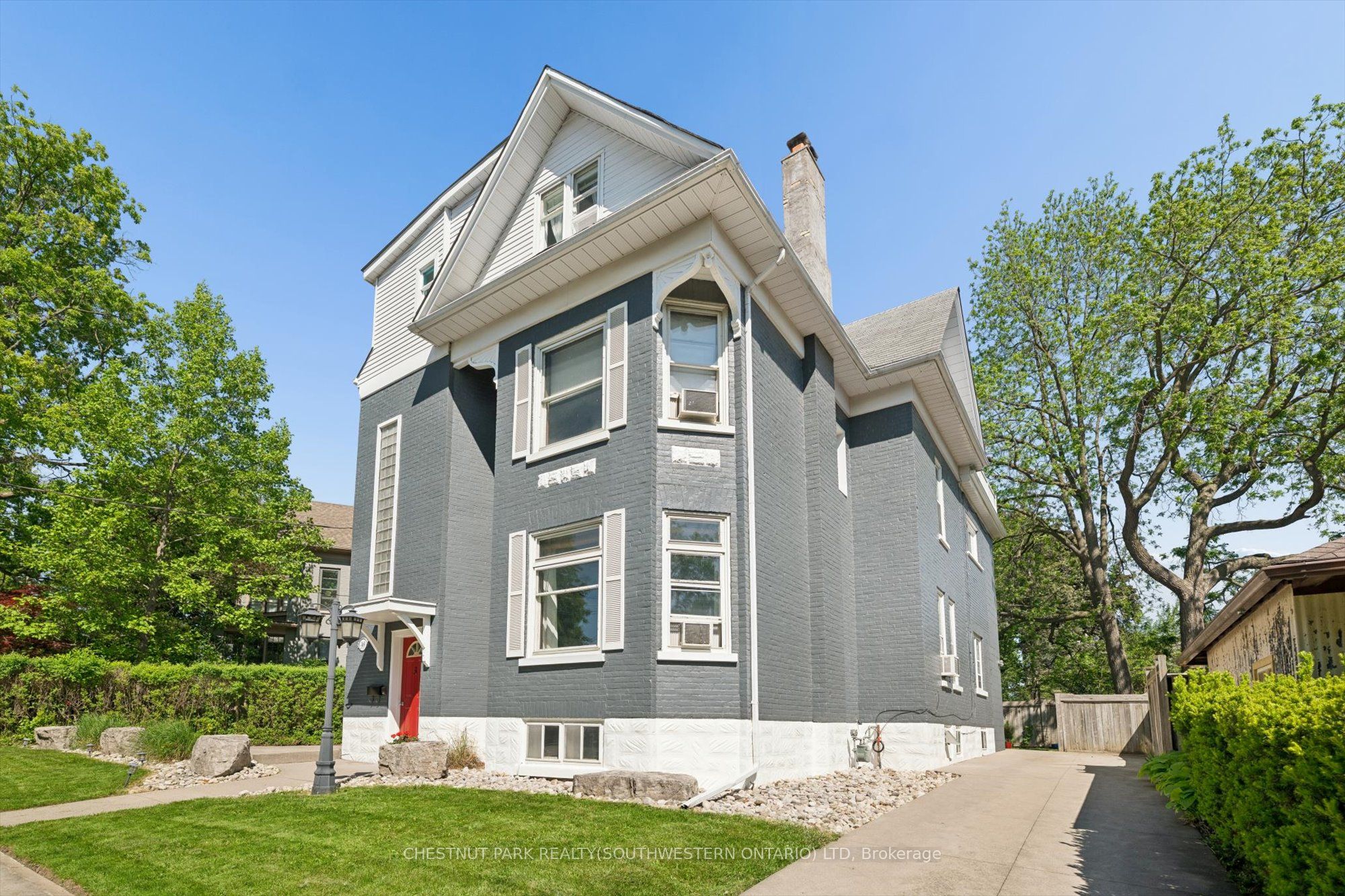 149 Young Street