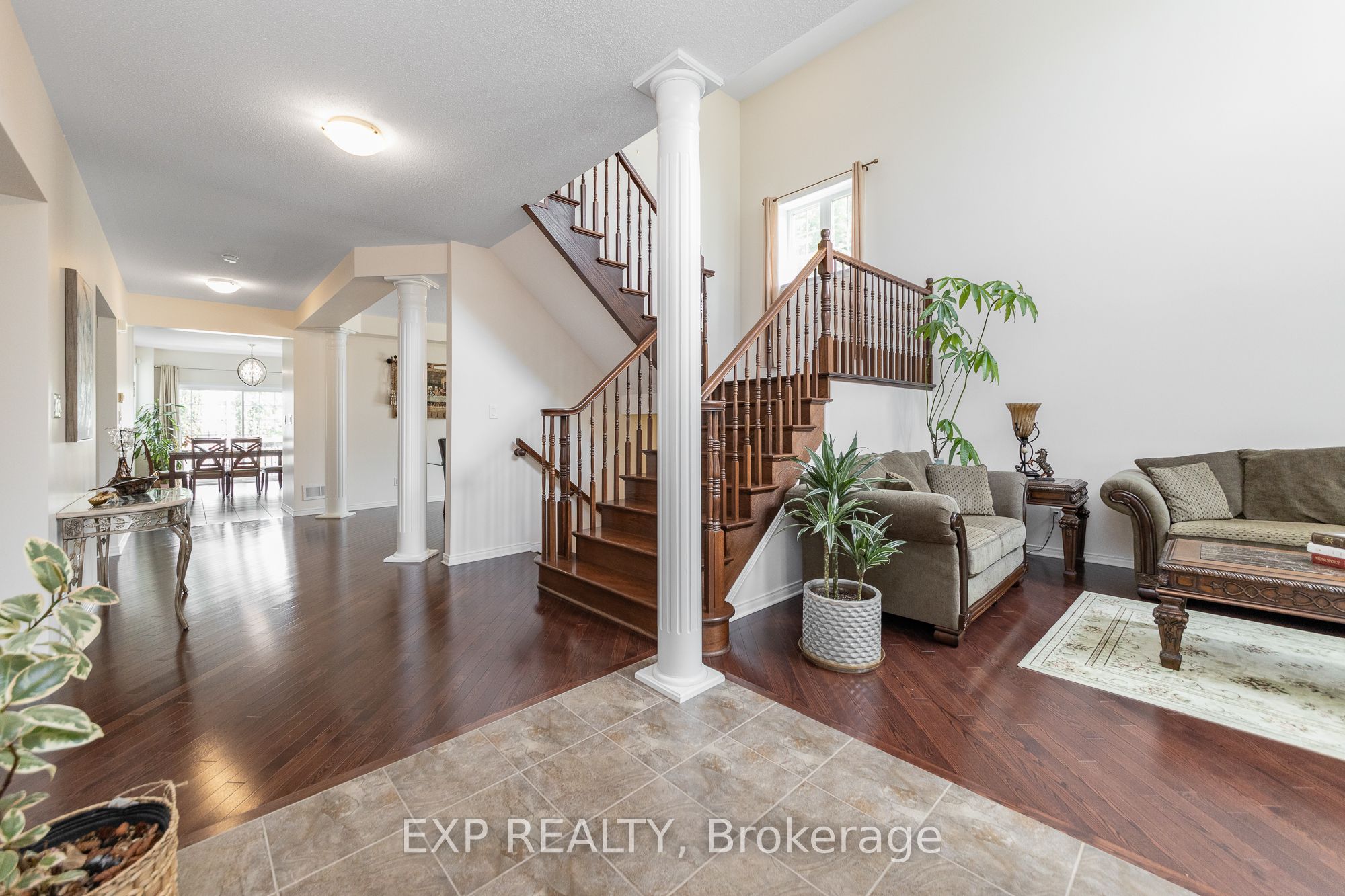 167 Chenoa Way
