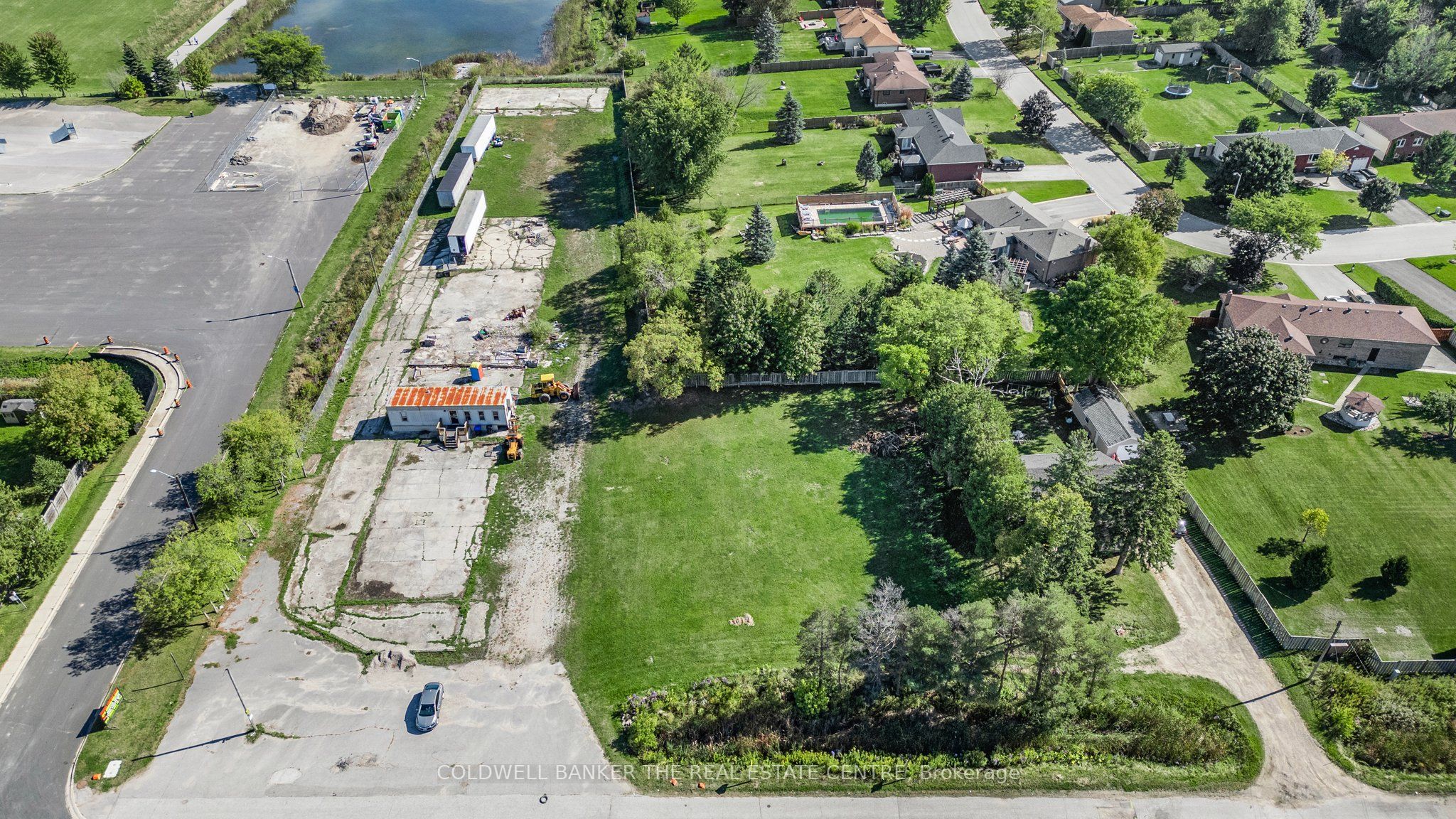 *7825-7813 7825-7813 Yonge Street S