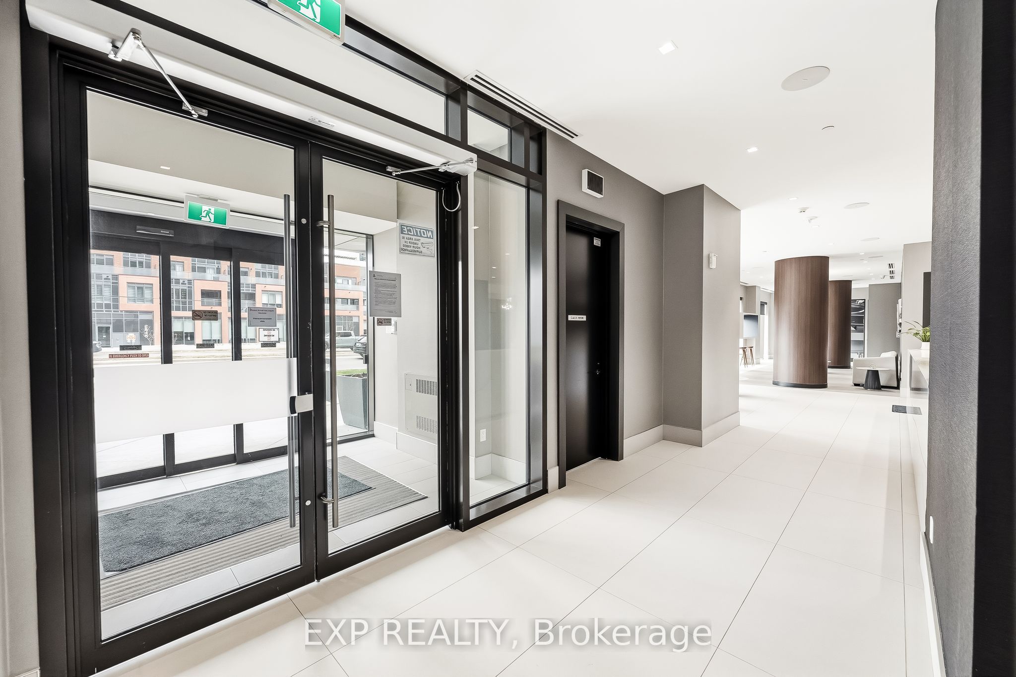 2550 Simcoe Street N 1713