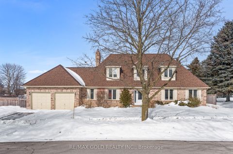 72 Goodfellow Crescent King ON L0G 1N0