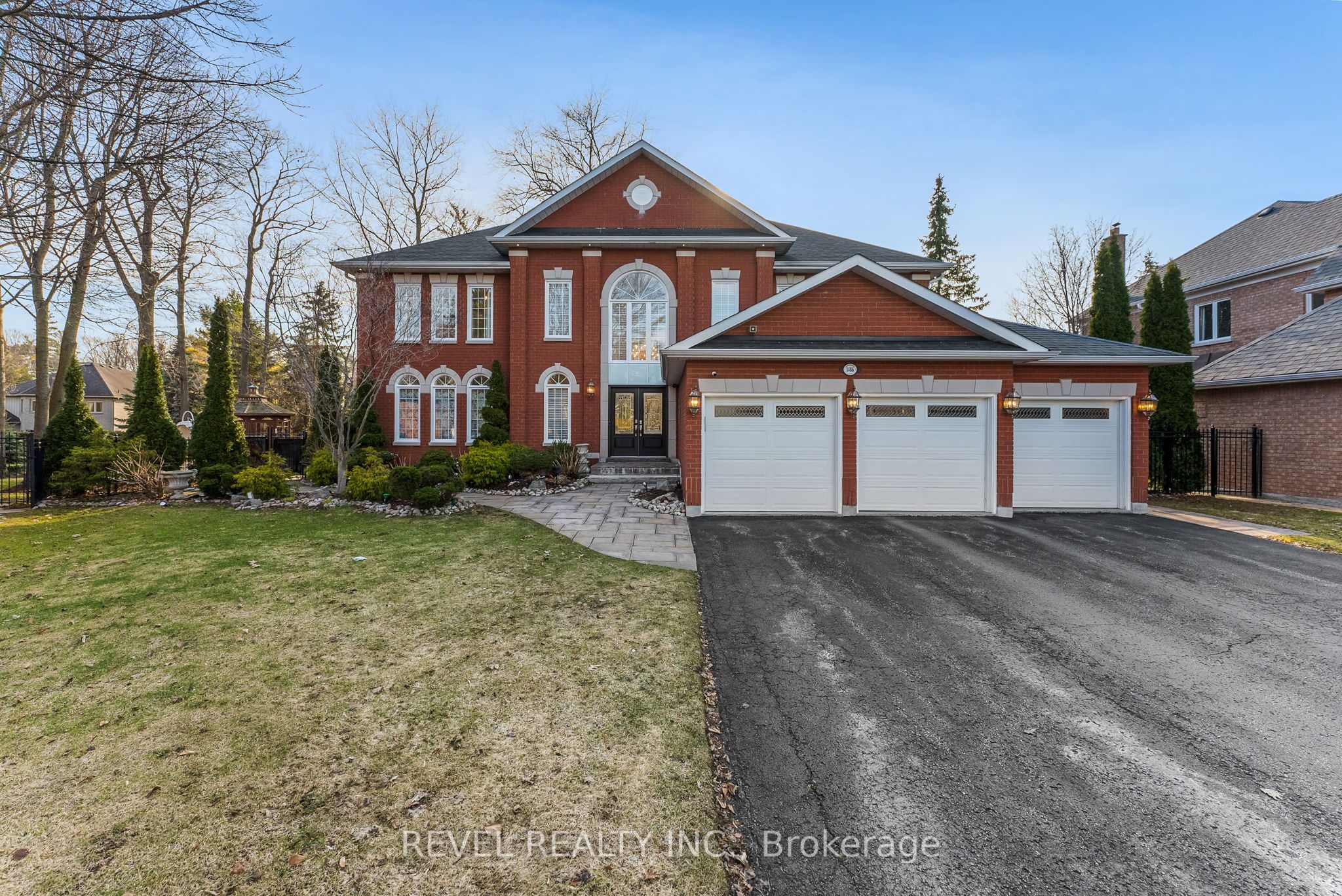 1486 Ashwood Gate