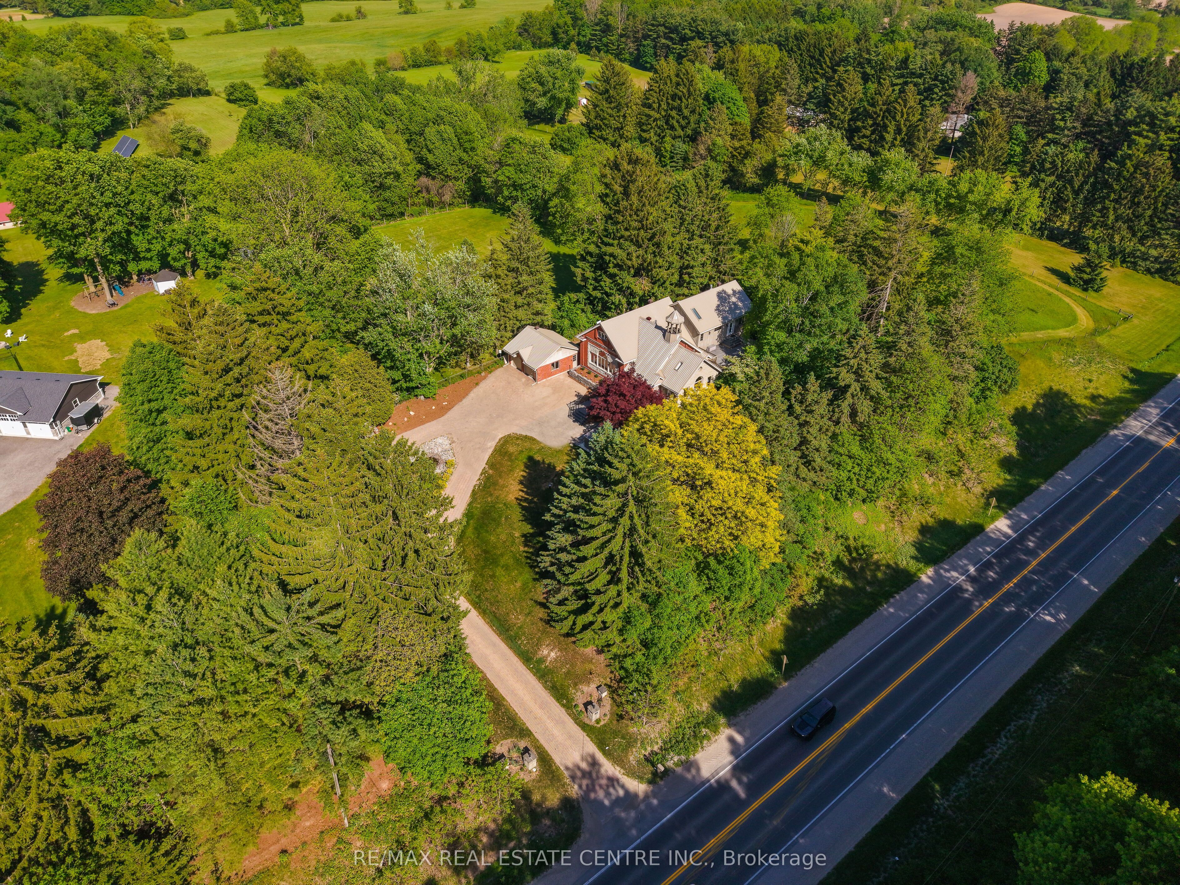1560 Elgin Road