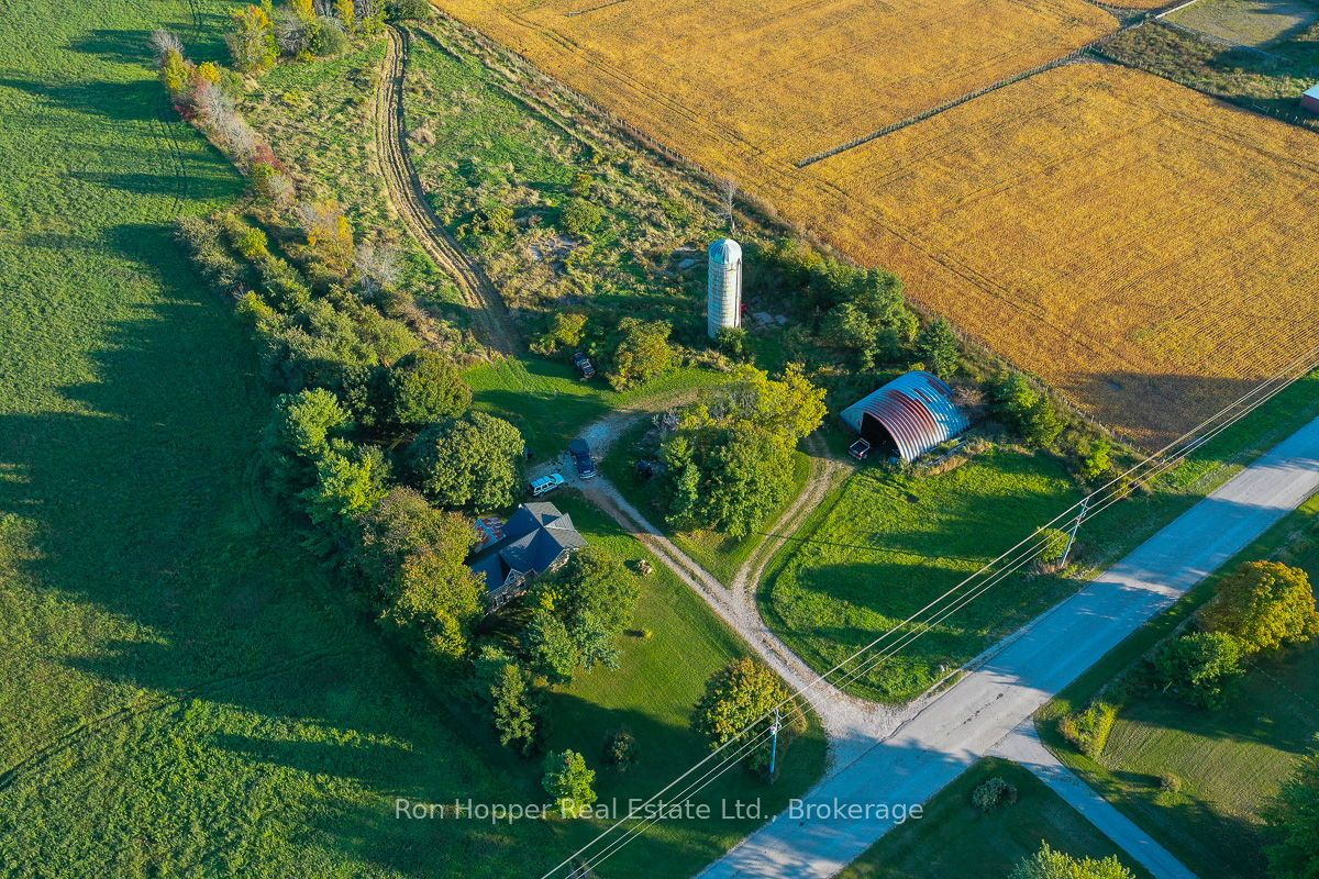 439629 Sydenham-Lakeshore Drive