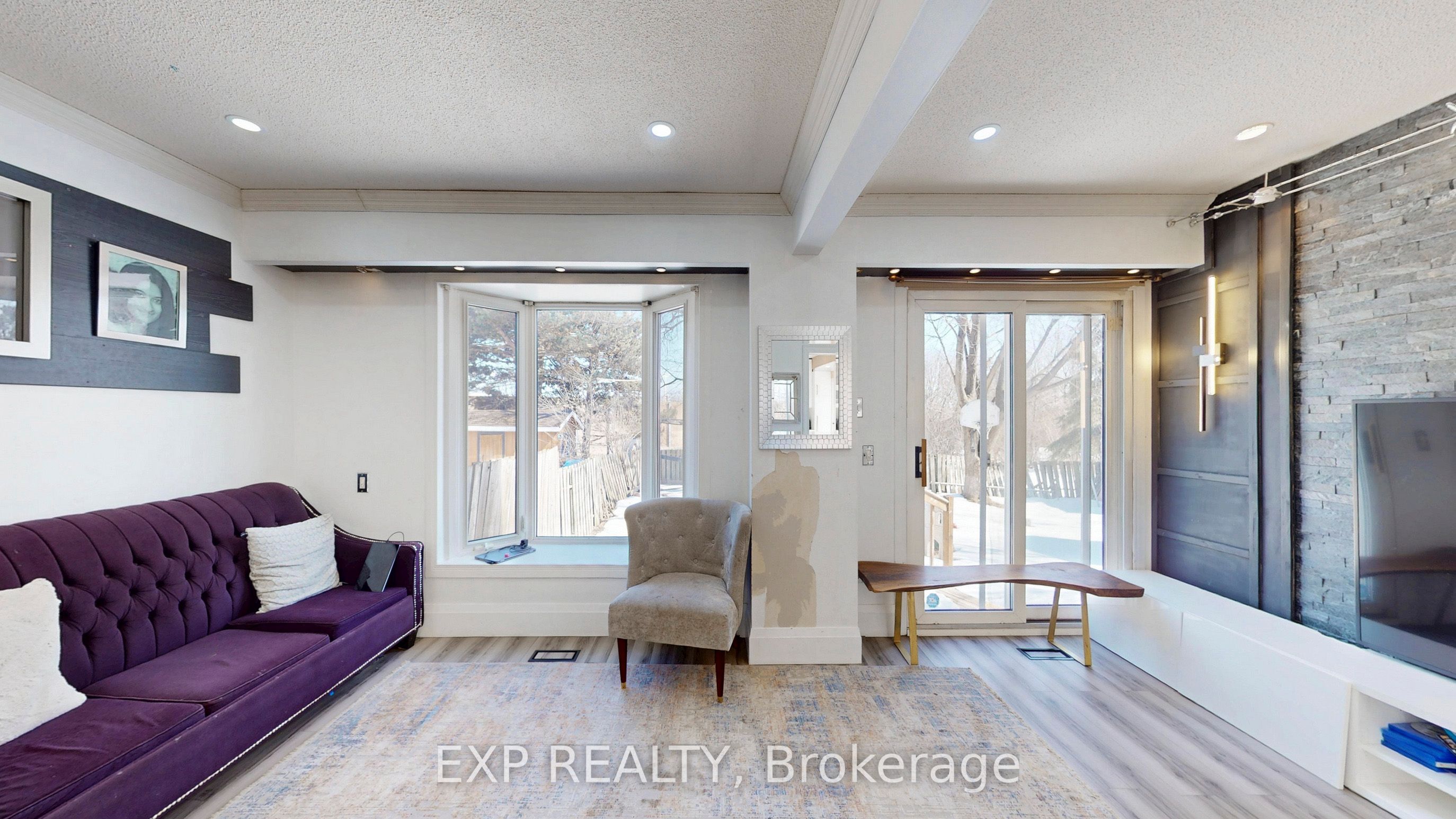 2458 COBBINSHAW CIR Drive