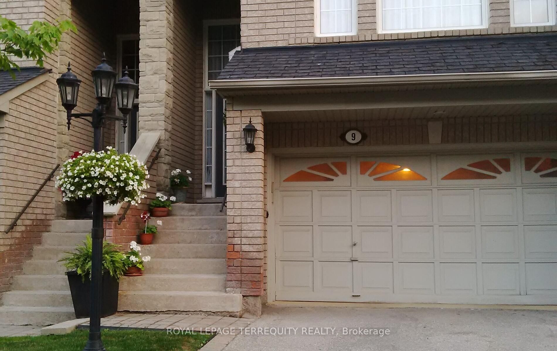 485 Bristol Road W 9