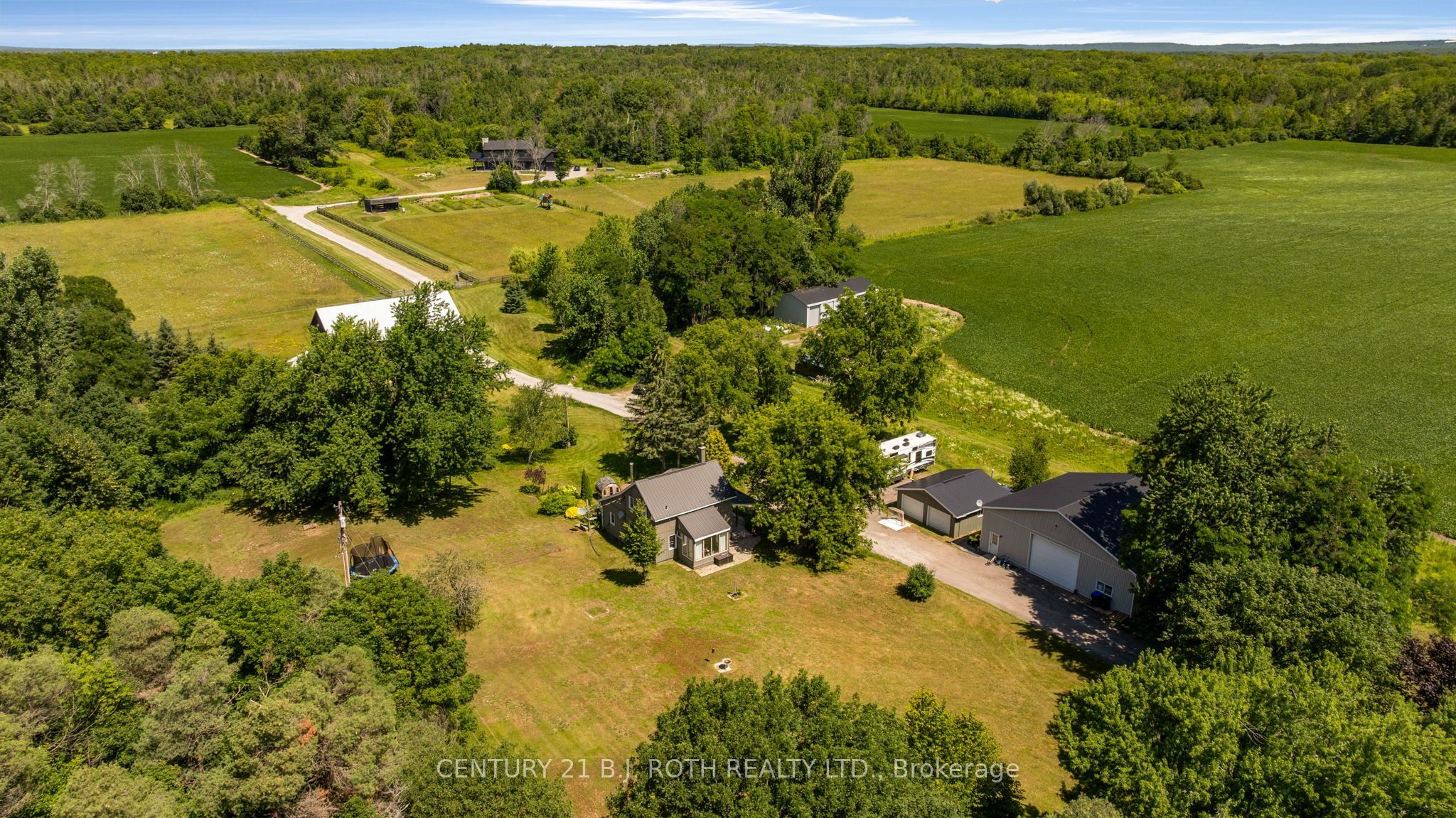 2224 Rainbow Valley Road W