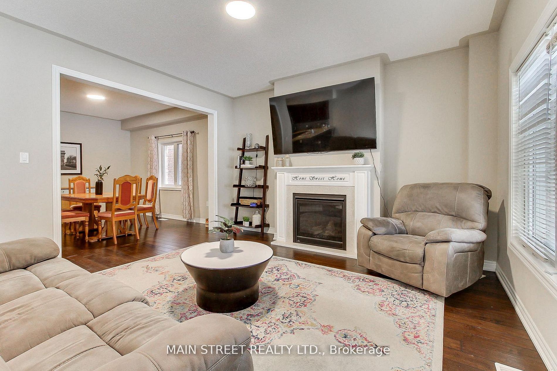 42 Prosser Crescent