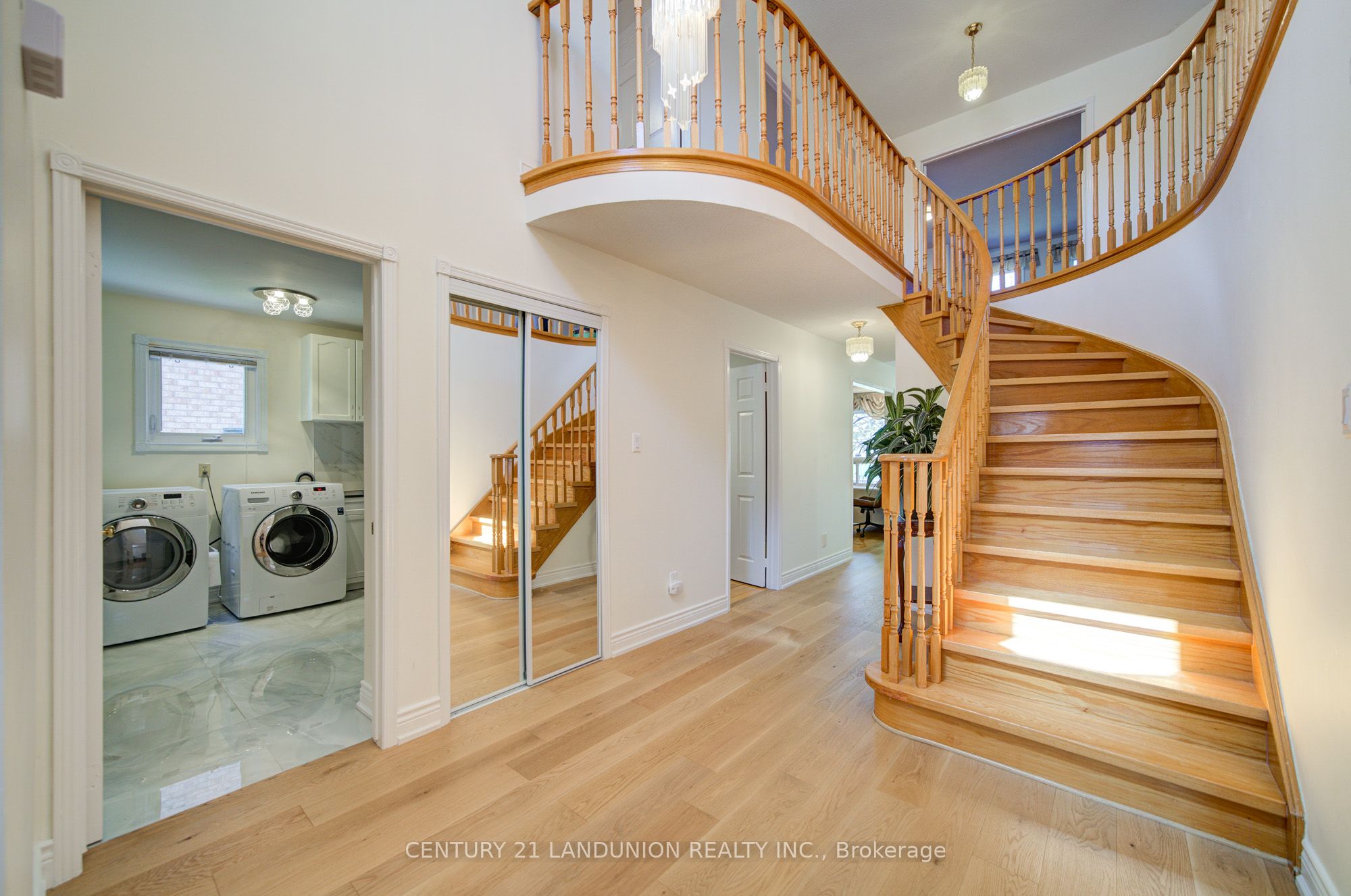 49 John Stiver Crescent