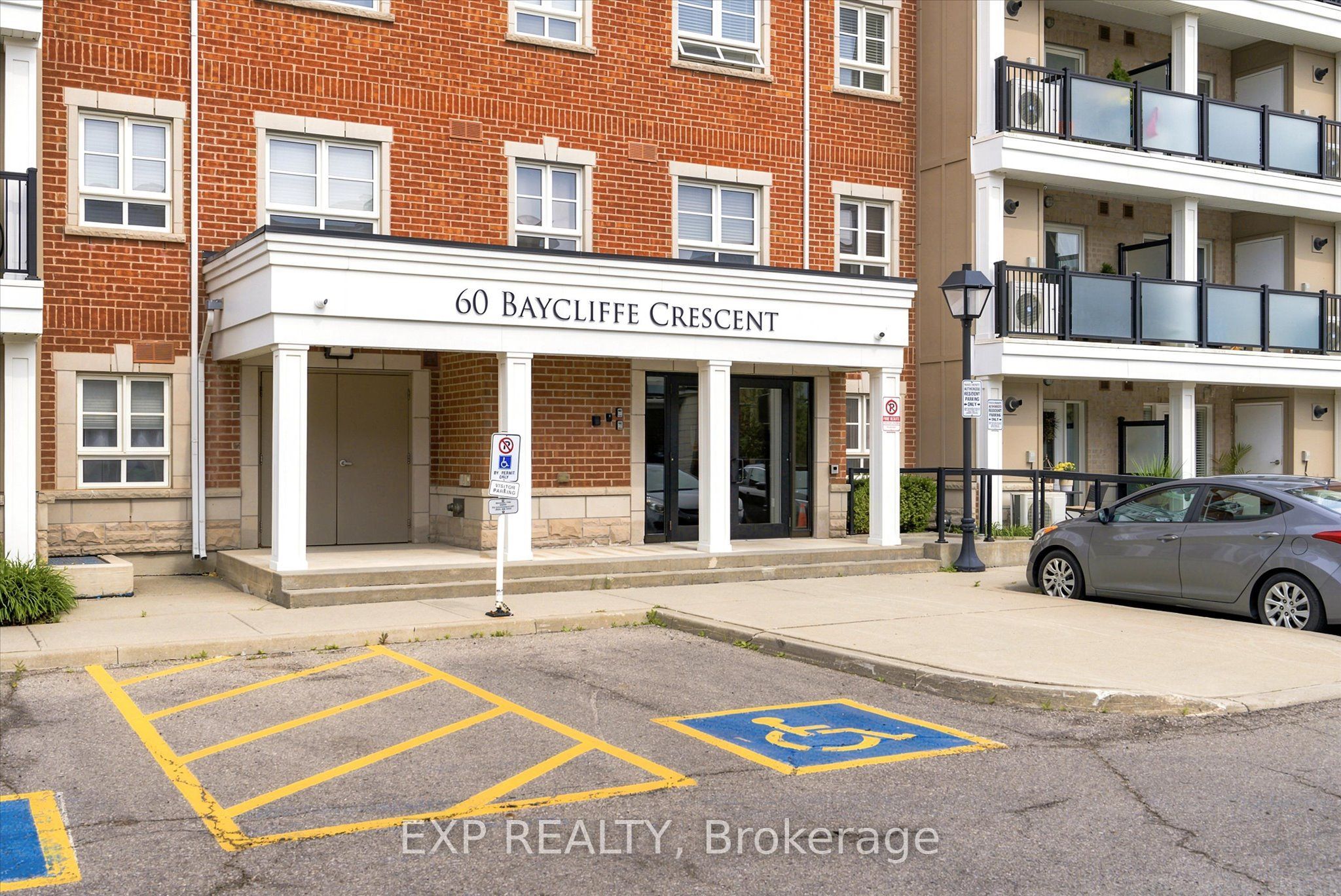 60 Baycliffe Crescent 412A