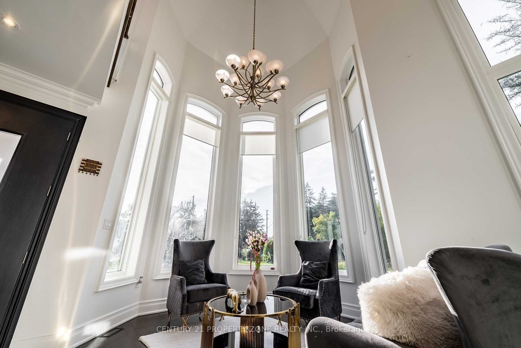 2981 Bovaird Drive W