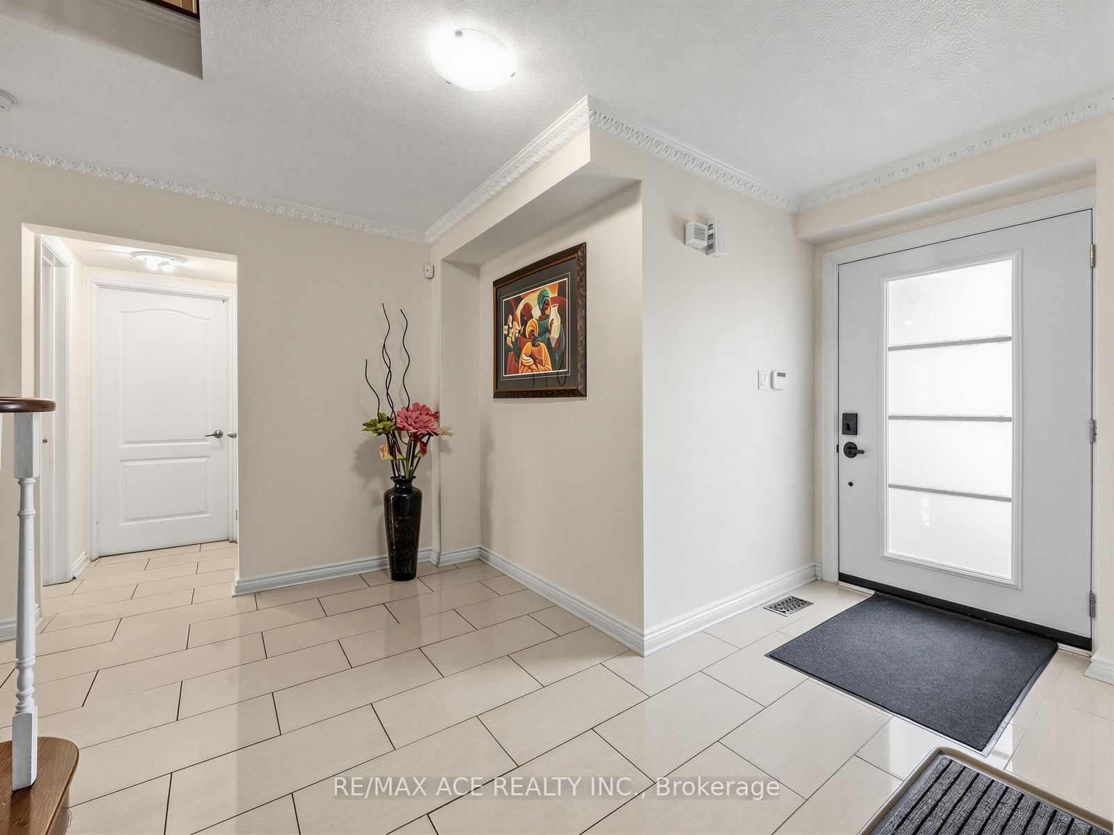 53 Howes Street