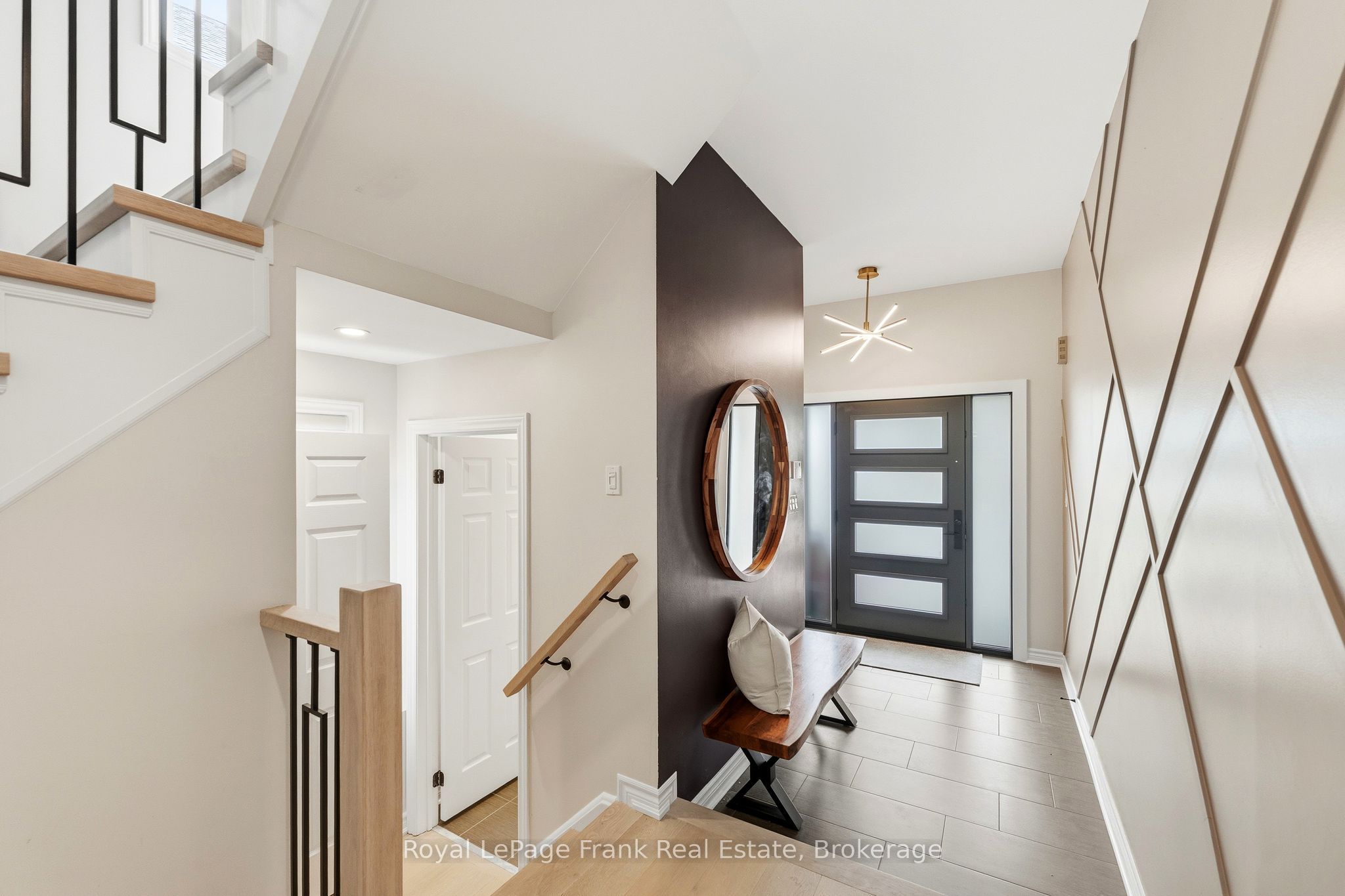 24 Rushlands Crescent