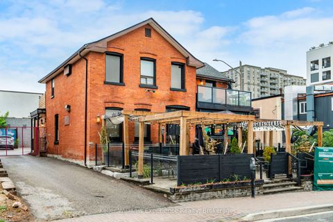 49 Mary Street Barrie ON L4N 1T2