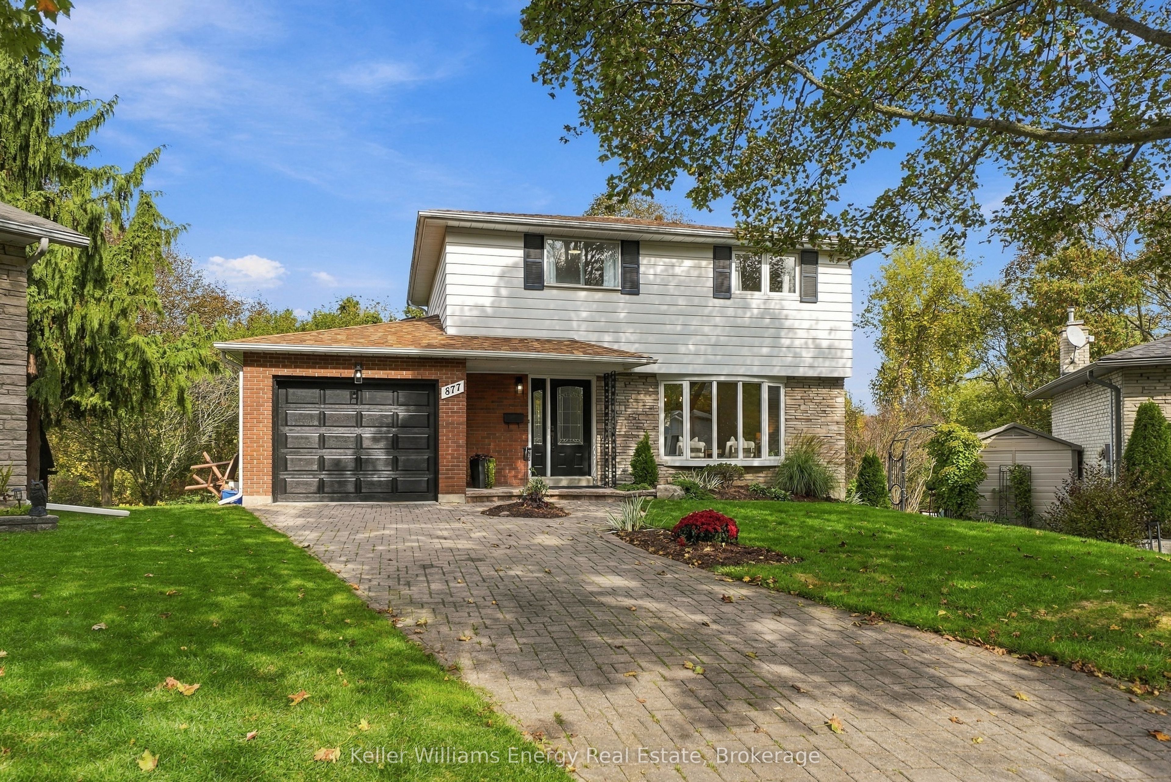 877 Capri Court