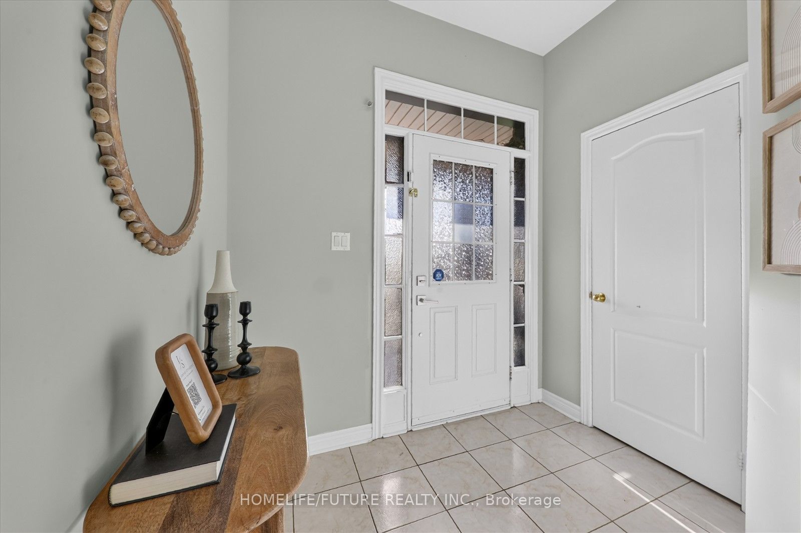 65 Middlecote Drive