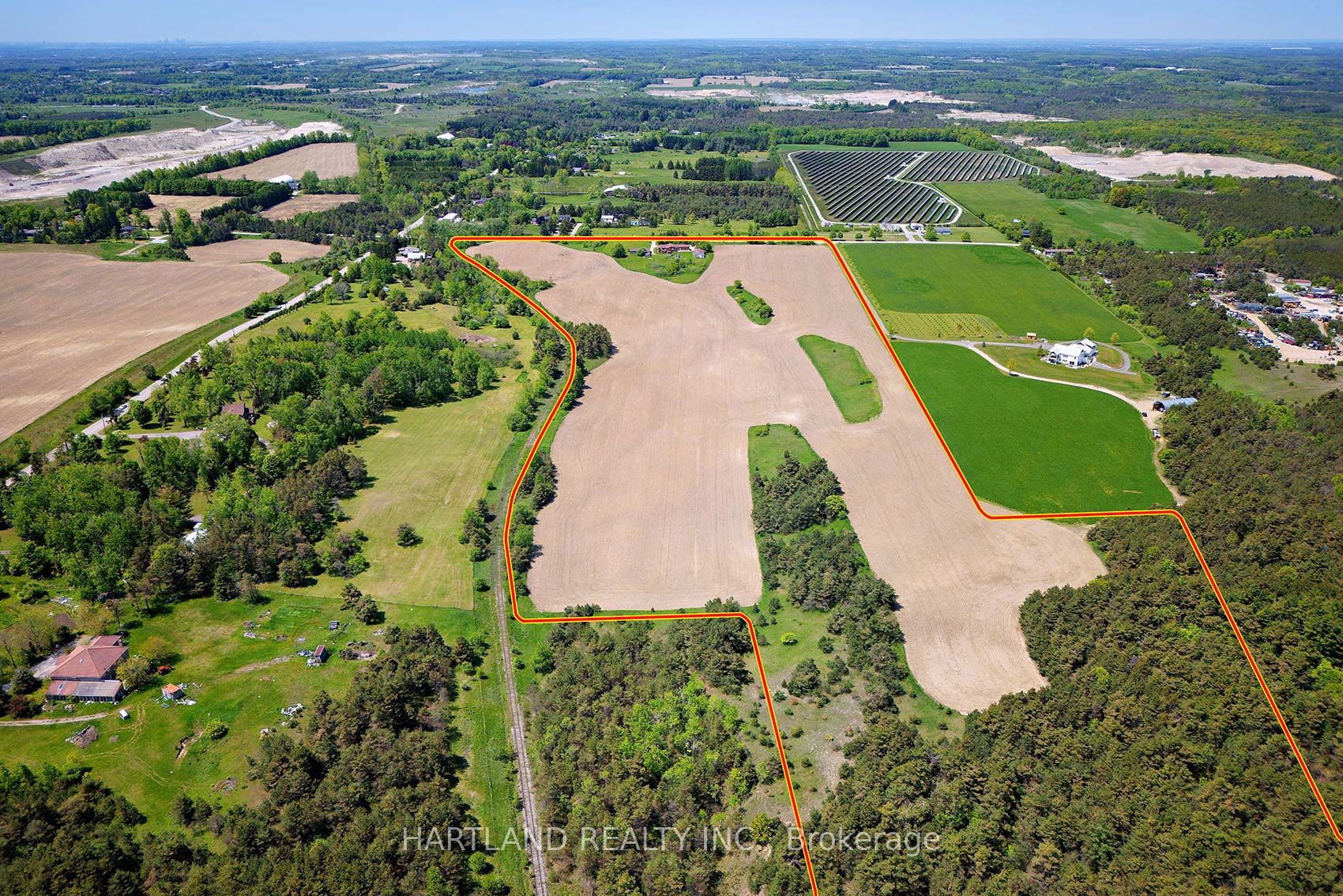 5125 Concession 4 Road E