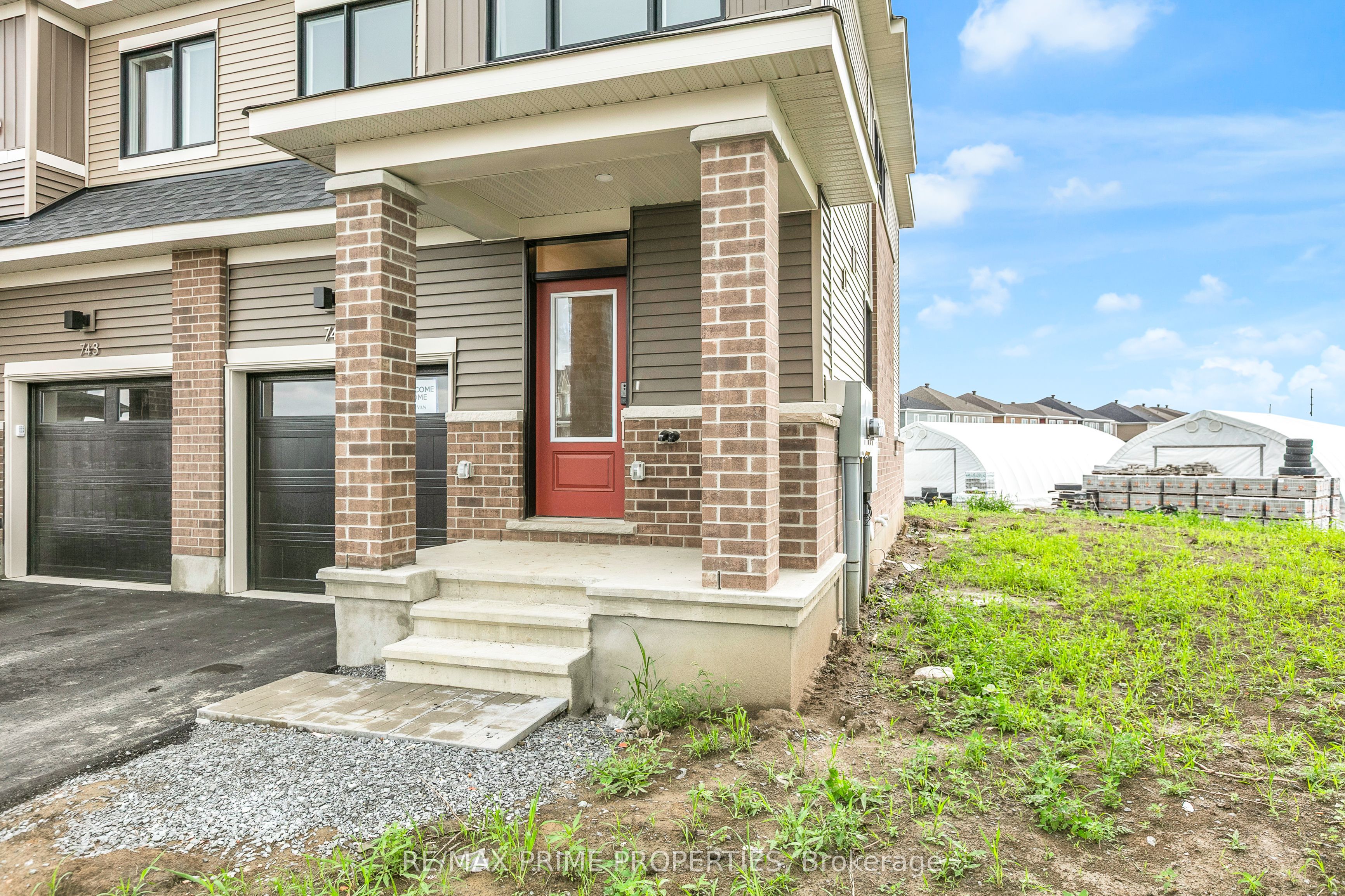 745 Haflinger Row
