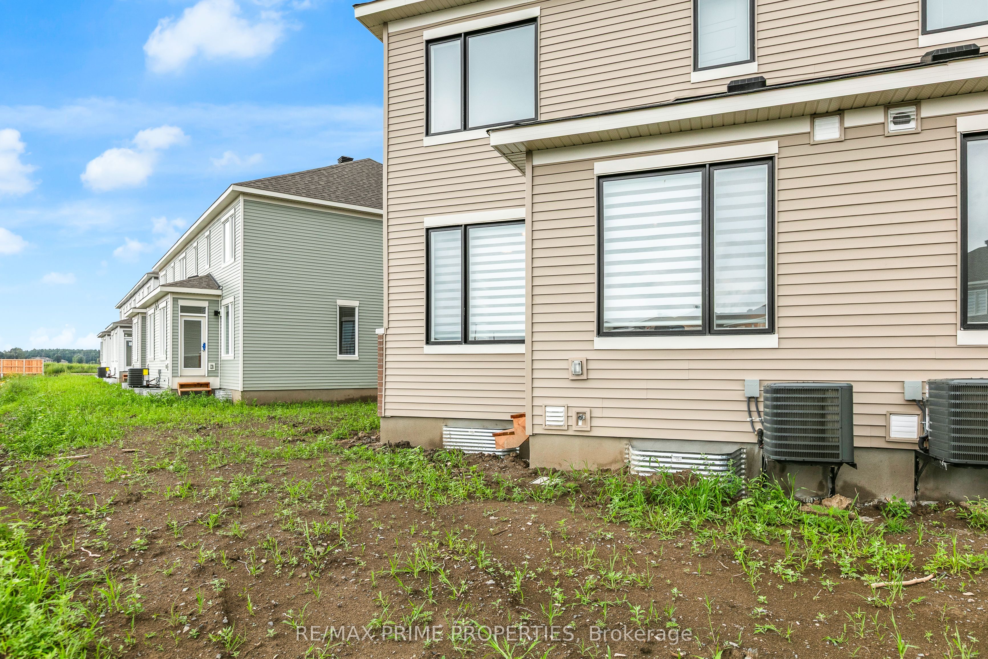 745 Haflinger Row