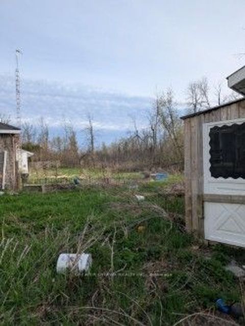 11529 Highway 15 Highway N Montague ON K7A 4S7