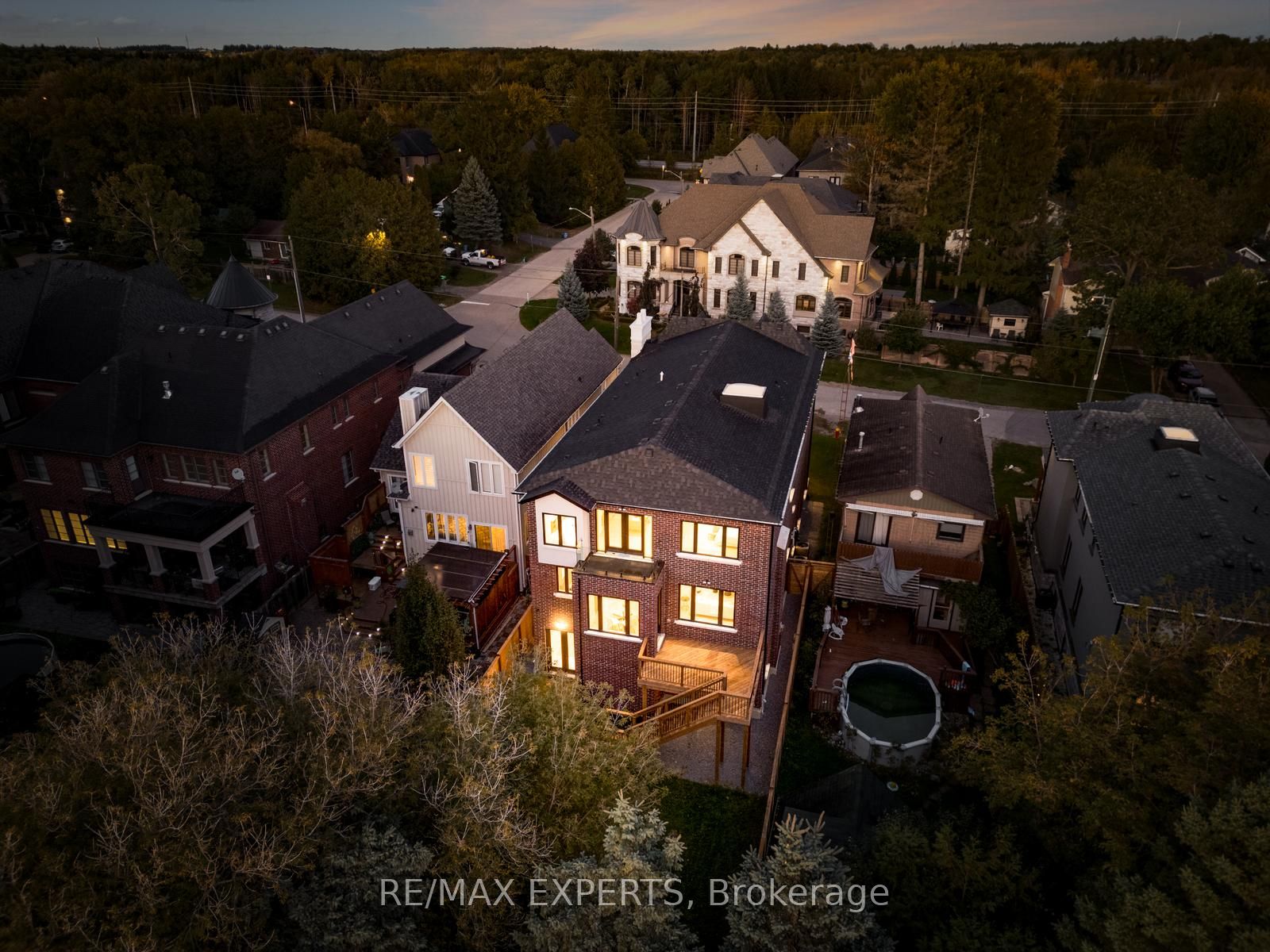 88 Moray Avenue