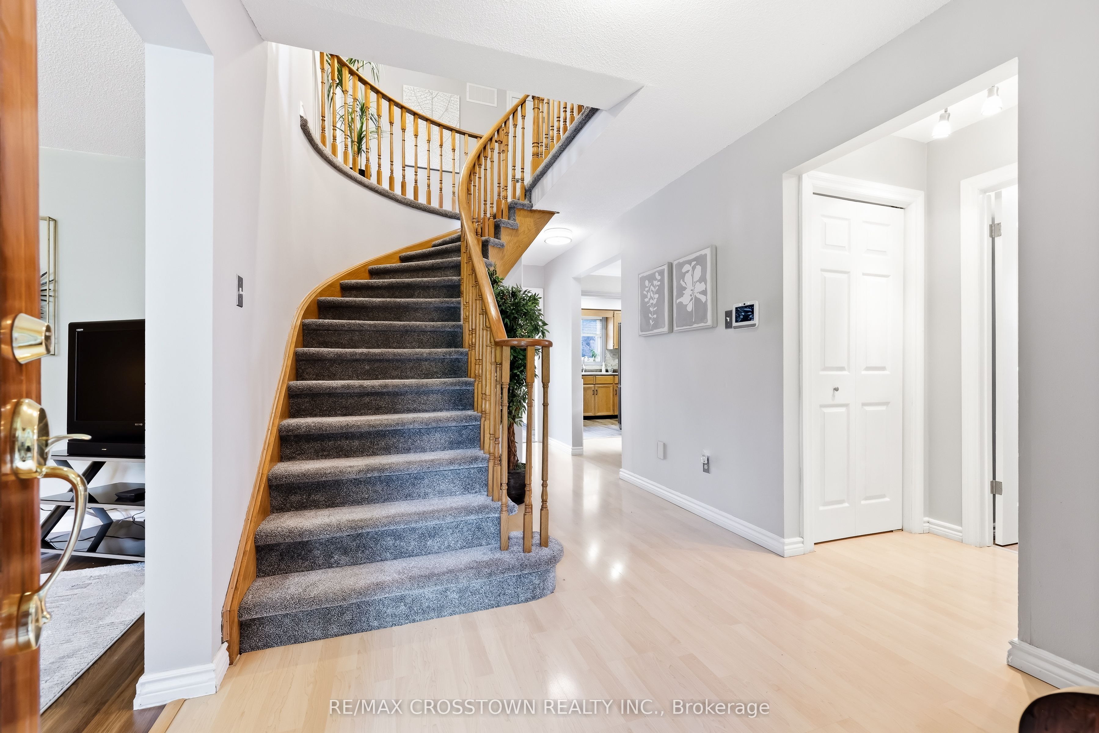 4 Martinet Street