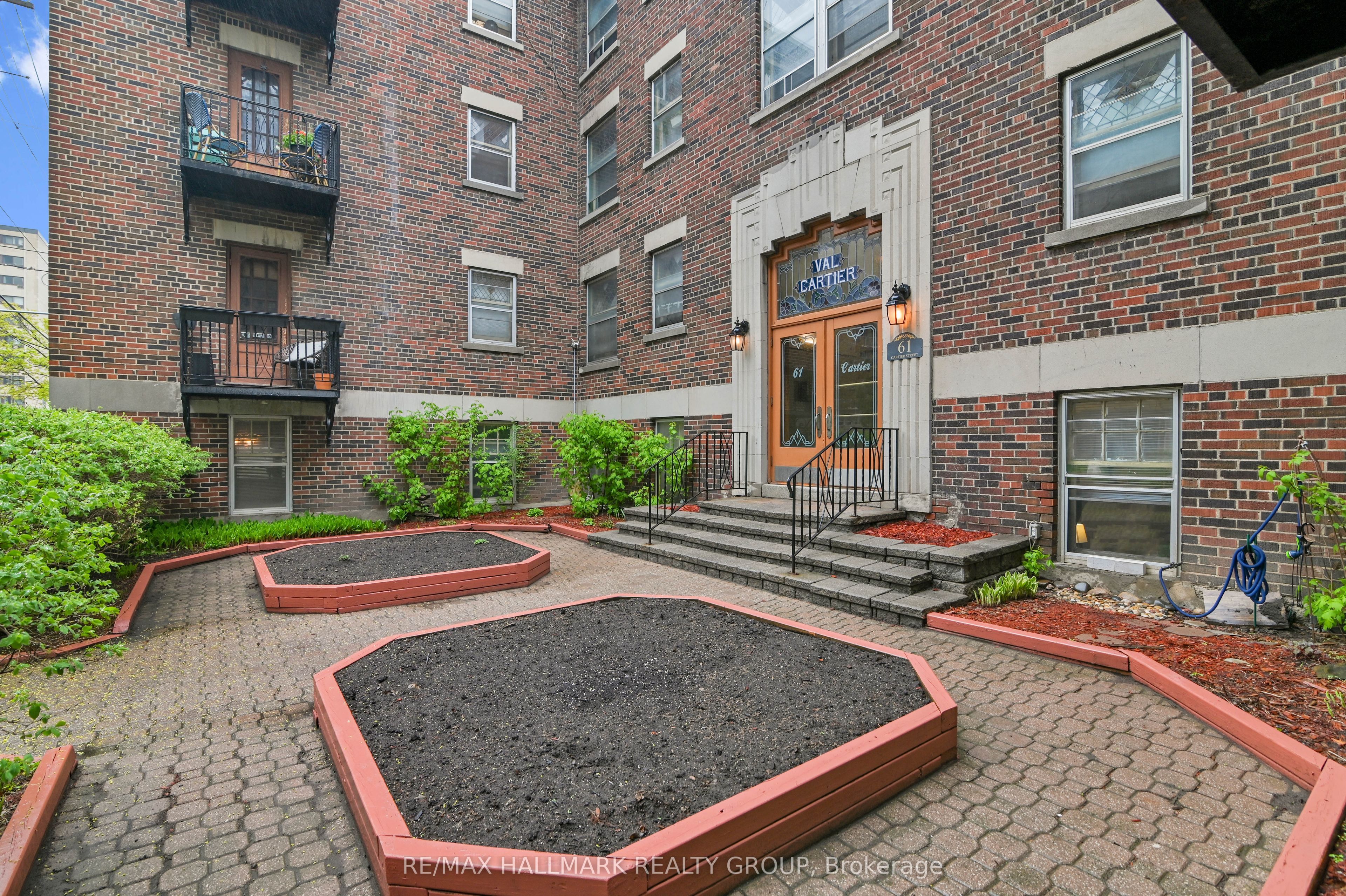 61 Cartier Street