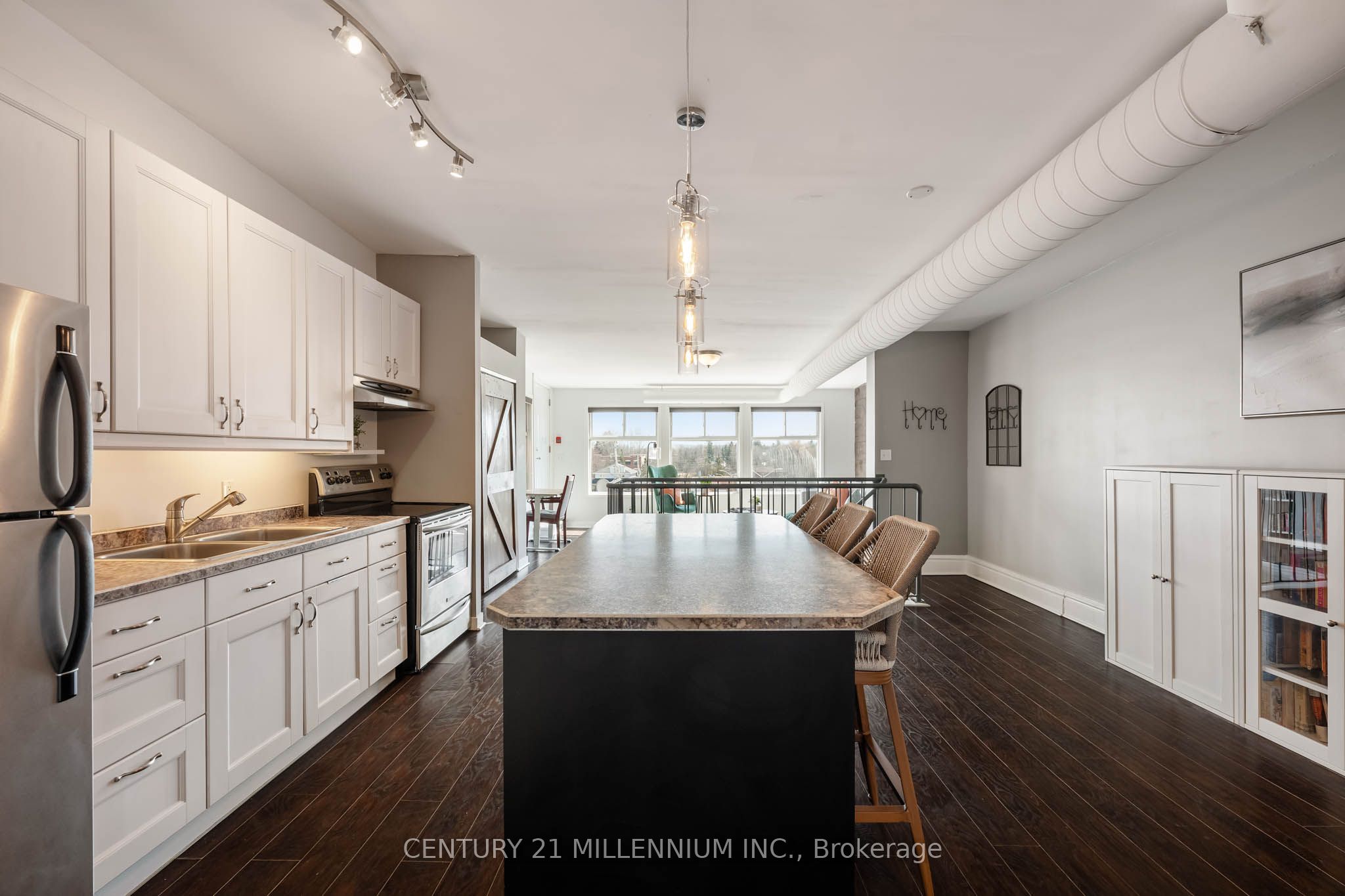 166 Broadway Avenue 5
