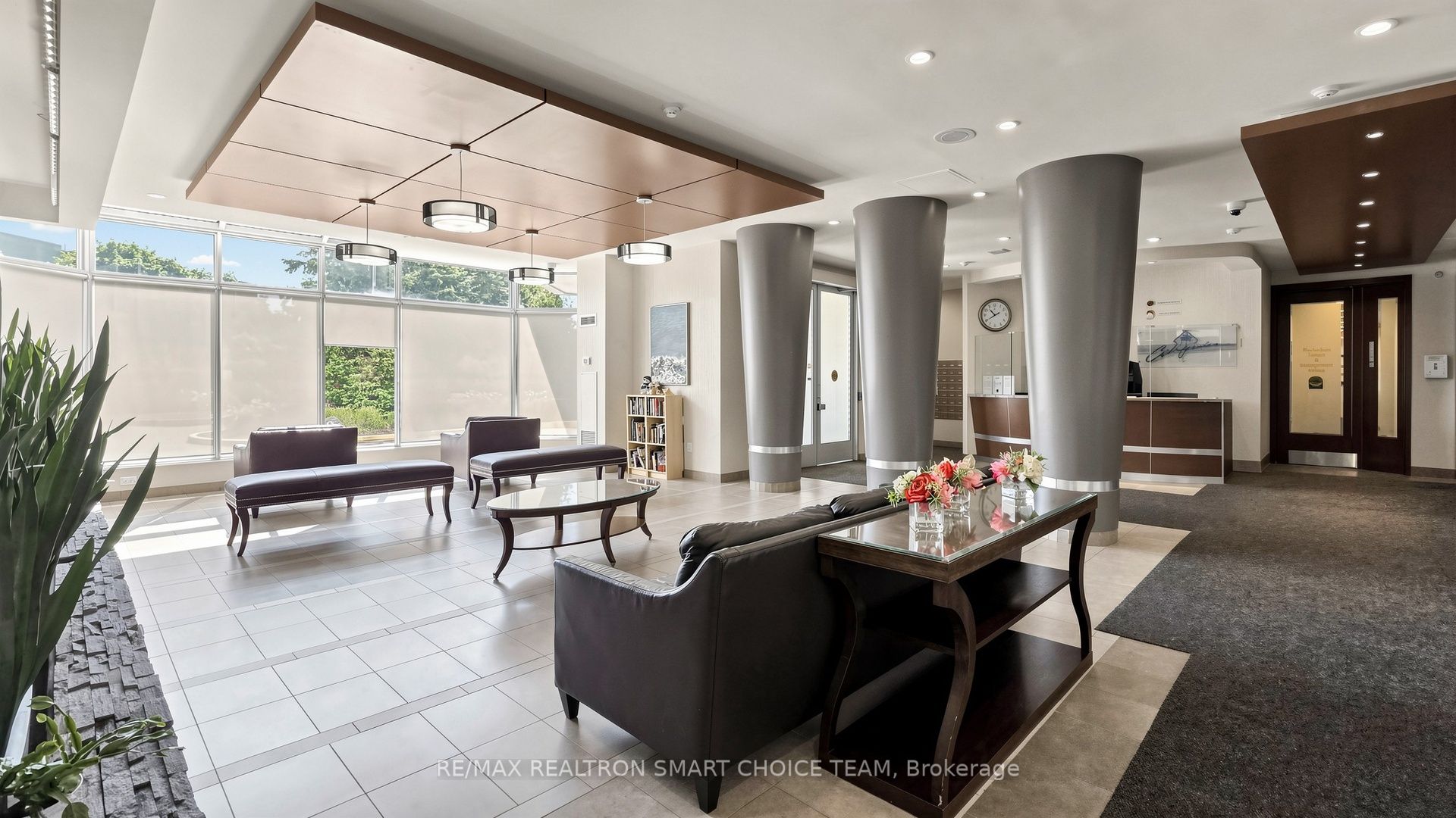 50 Kingsbridge Garden Circle 504