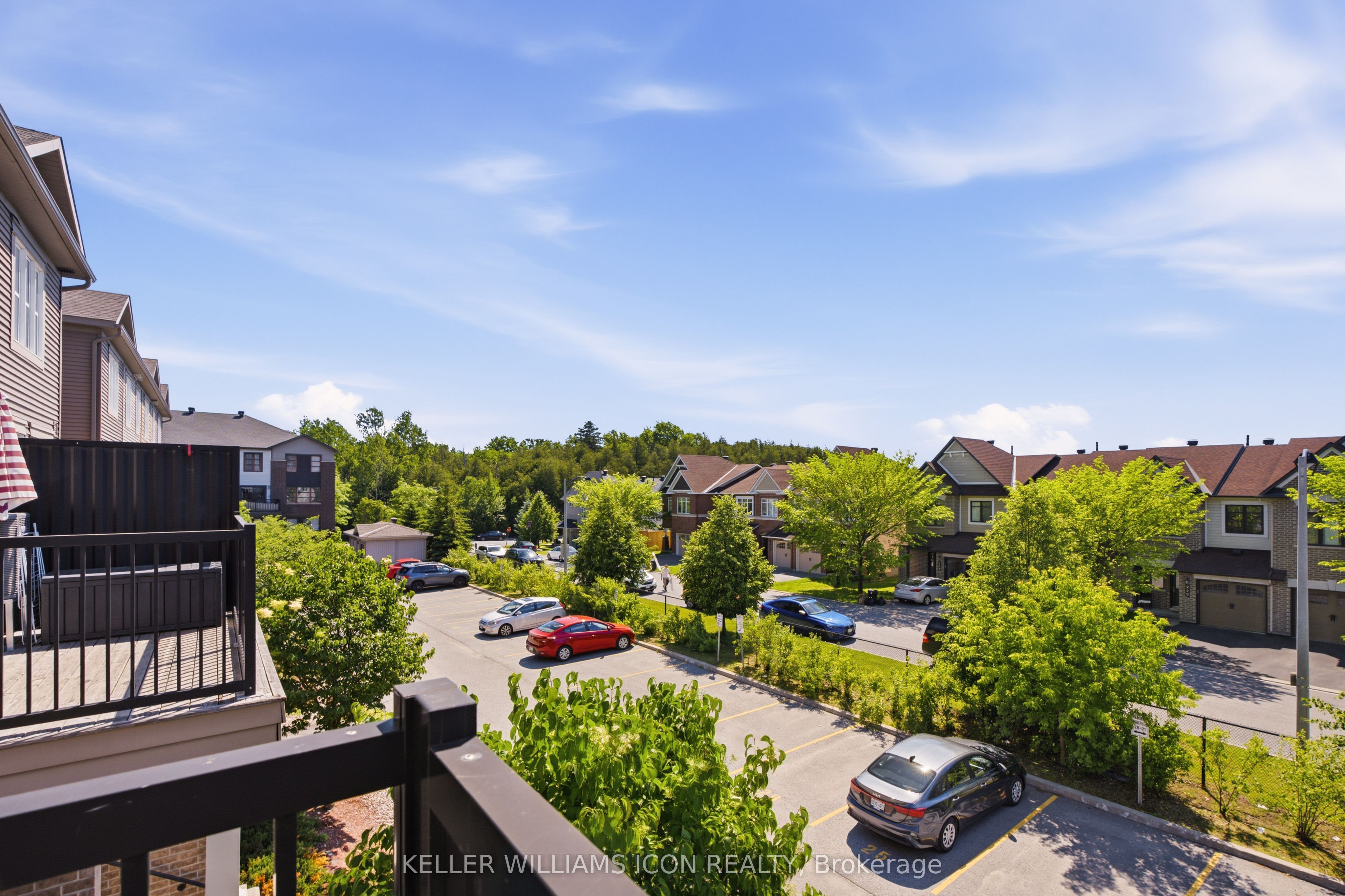 528 Clearbrook Drive