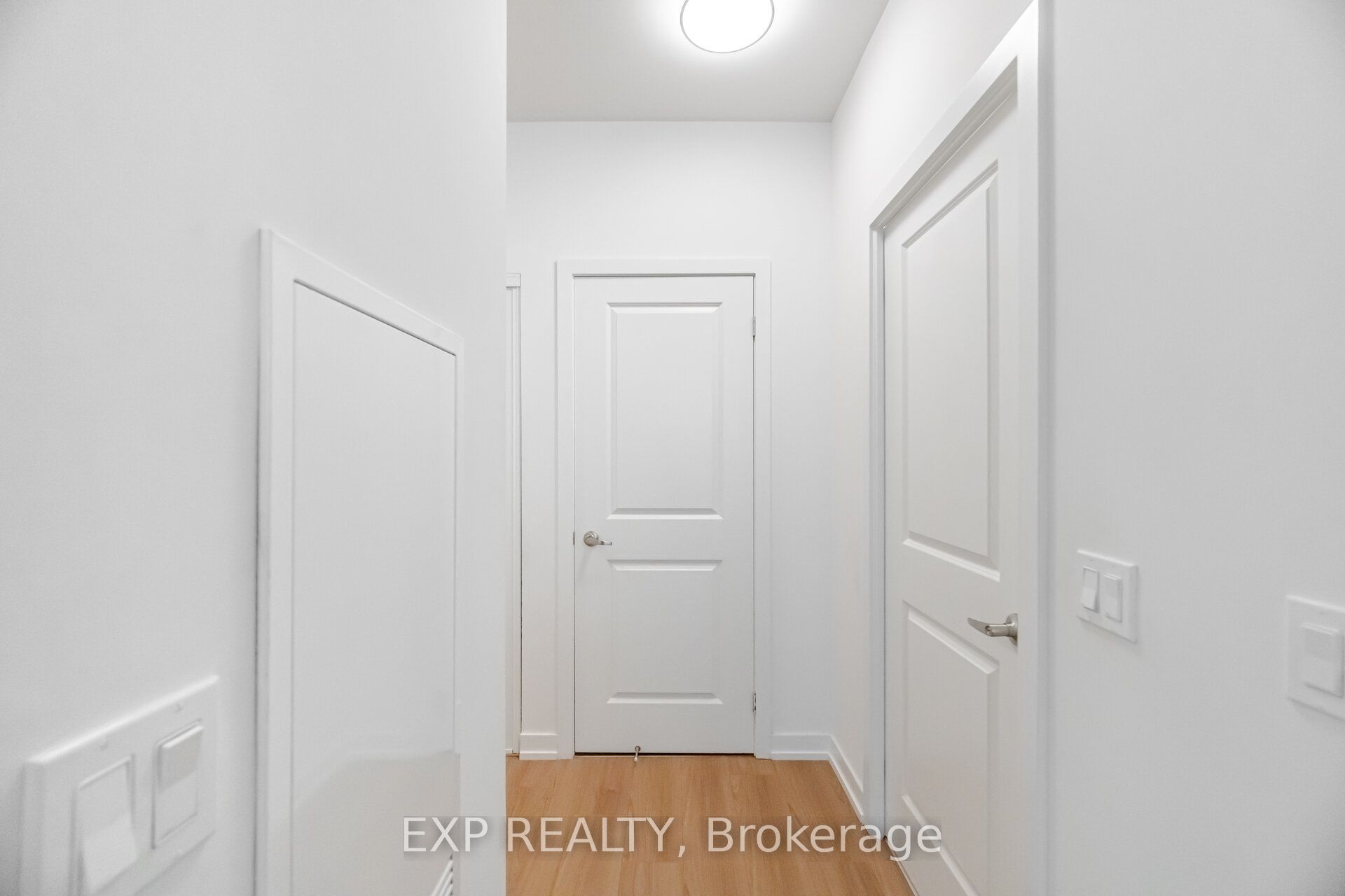 1010 Dundas Street E 203