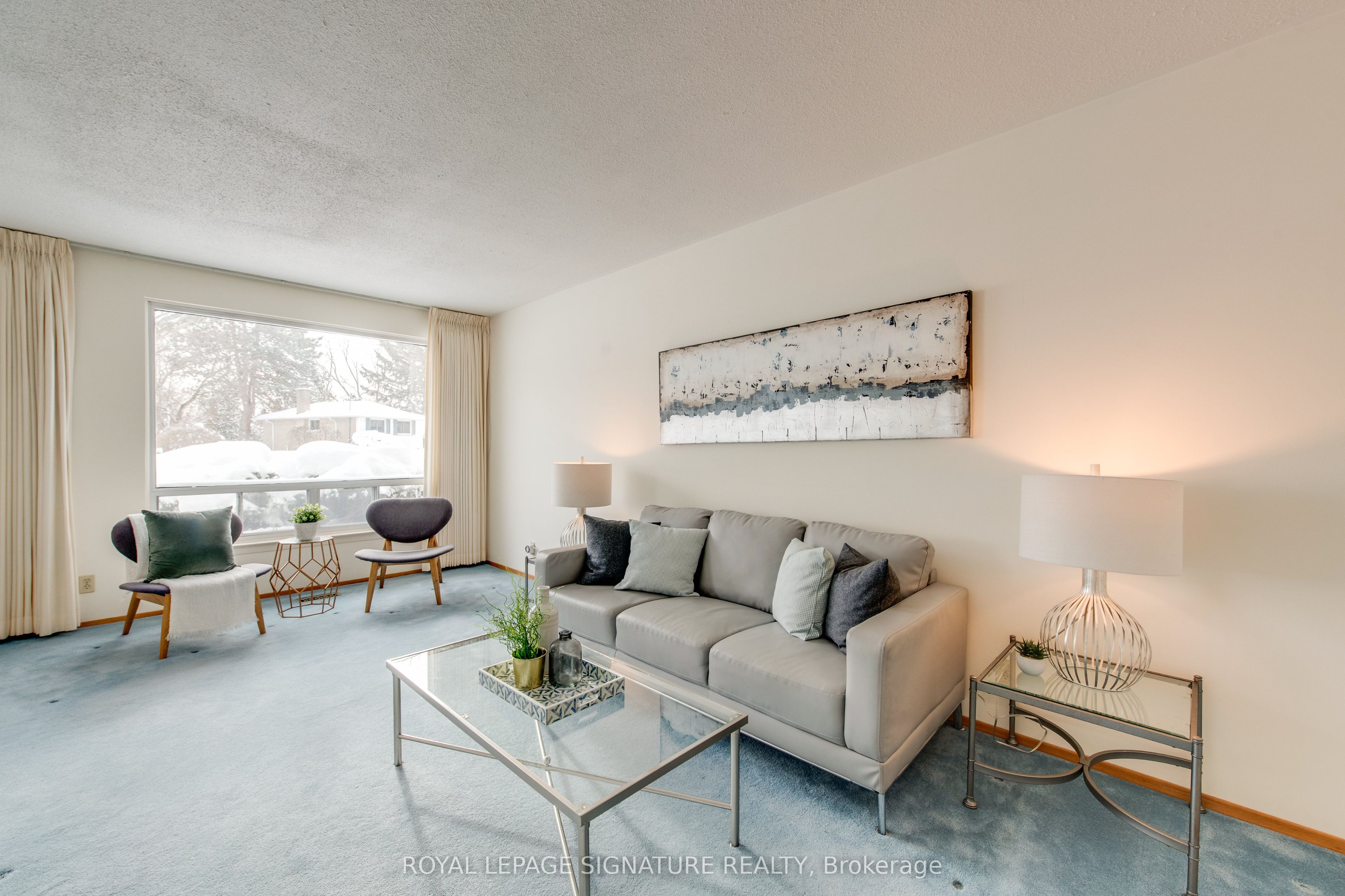 22 Bellbury Crescent