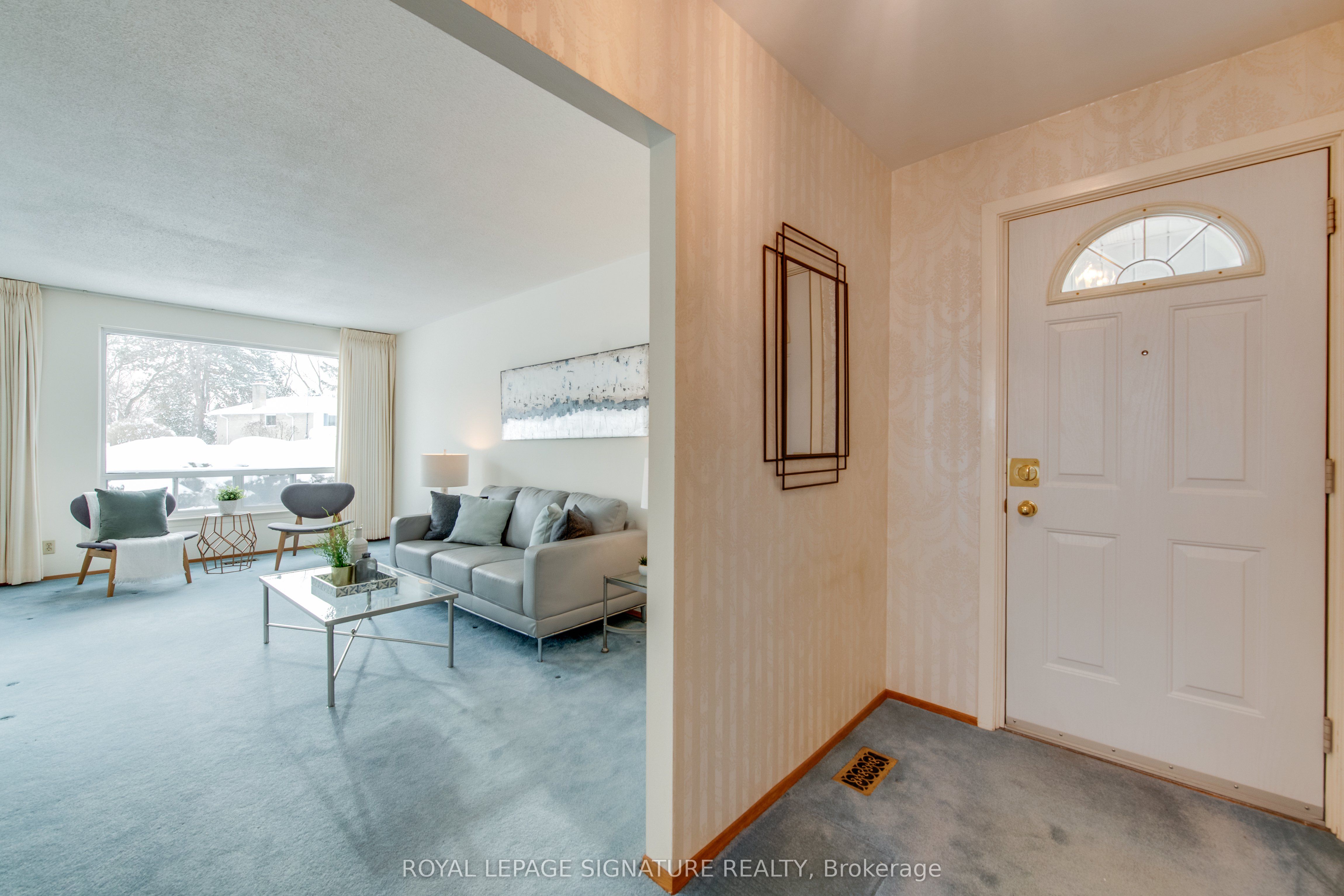 22 Bellbury Crescent