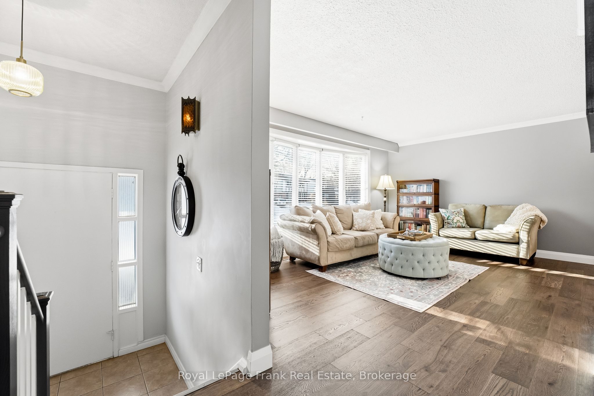 489 Crestwood Drive