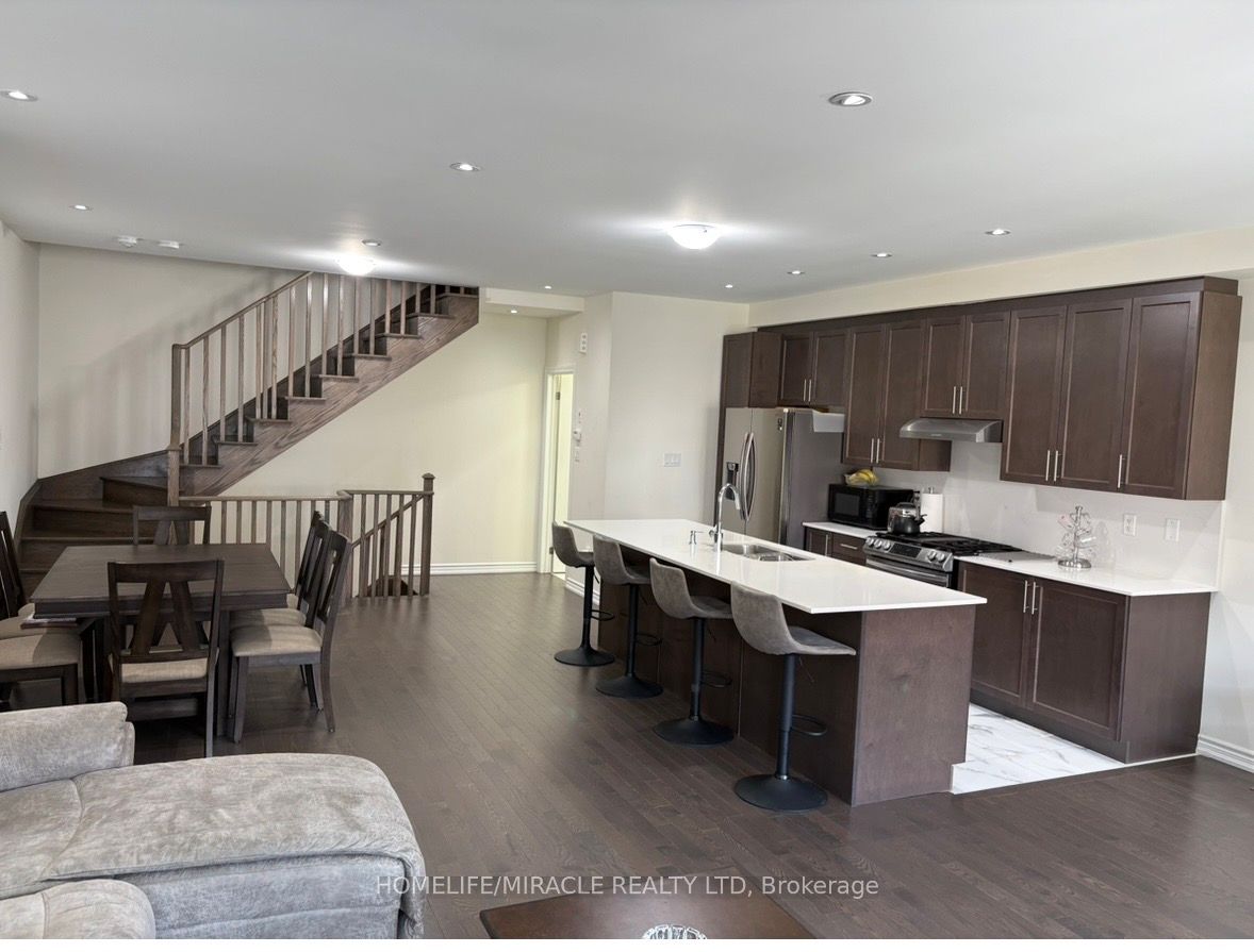 23 Arrowview Drive