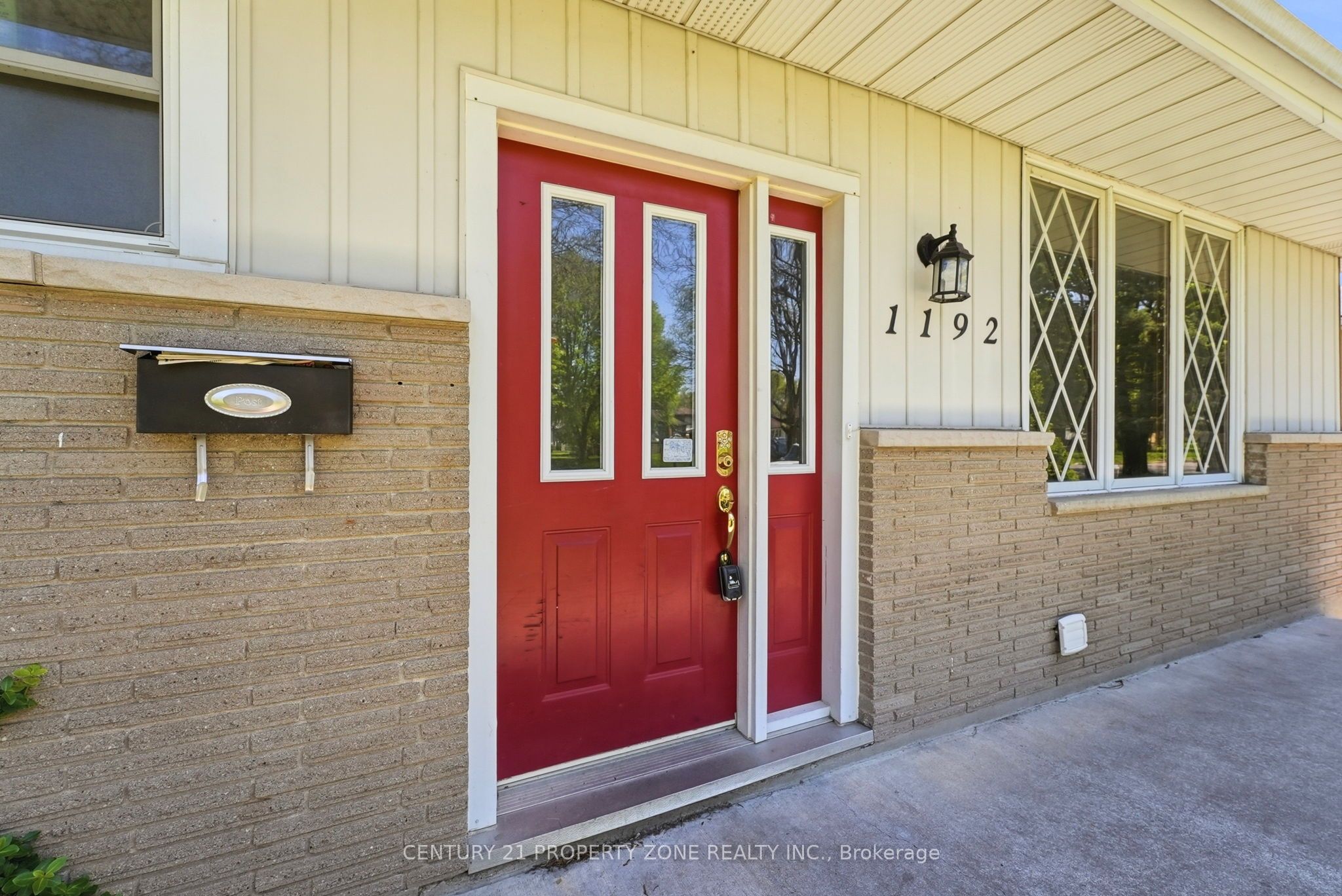 1192 KALADAR Drive