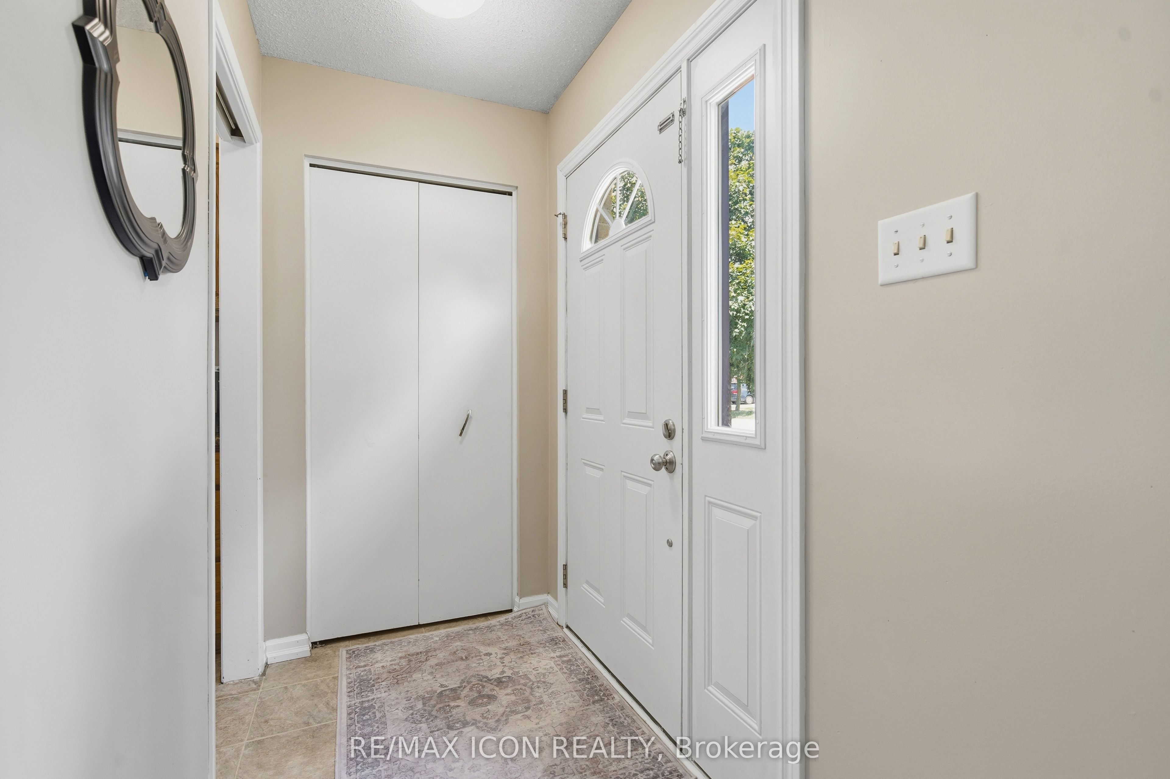 107 Rosamond Crescent