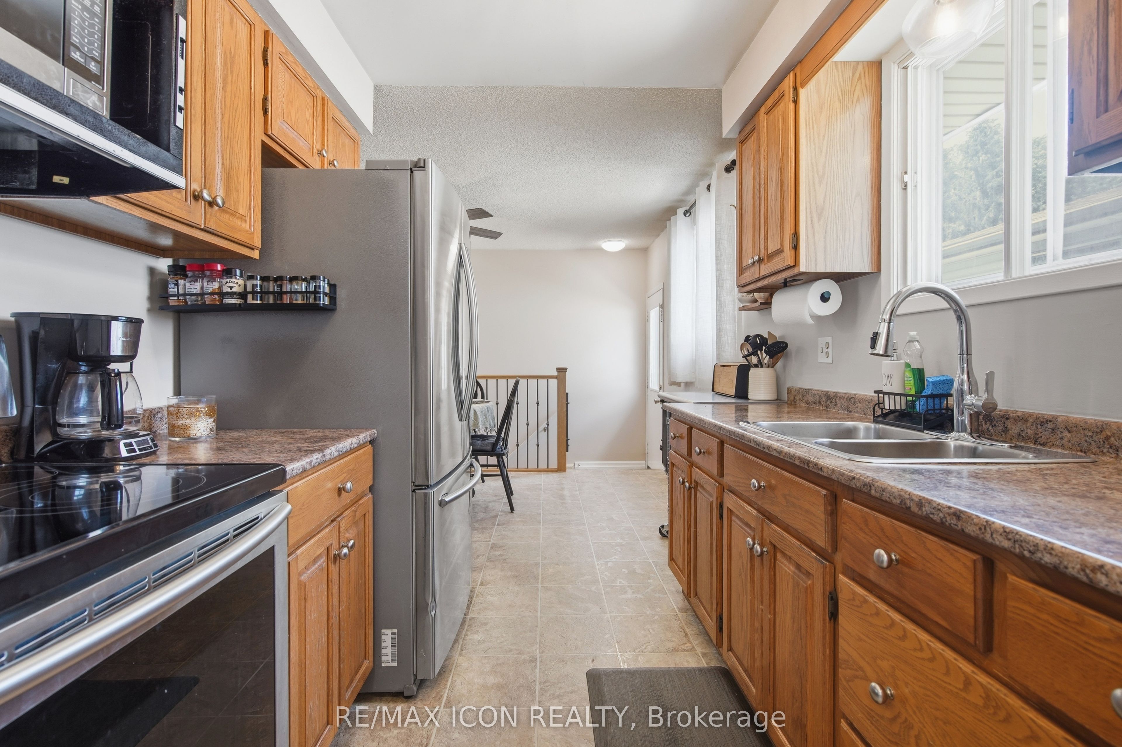 107 Rosamond Crescent
