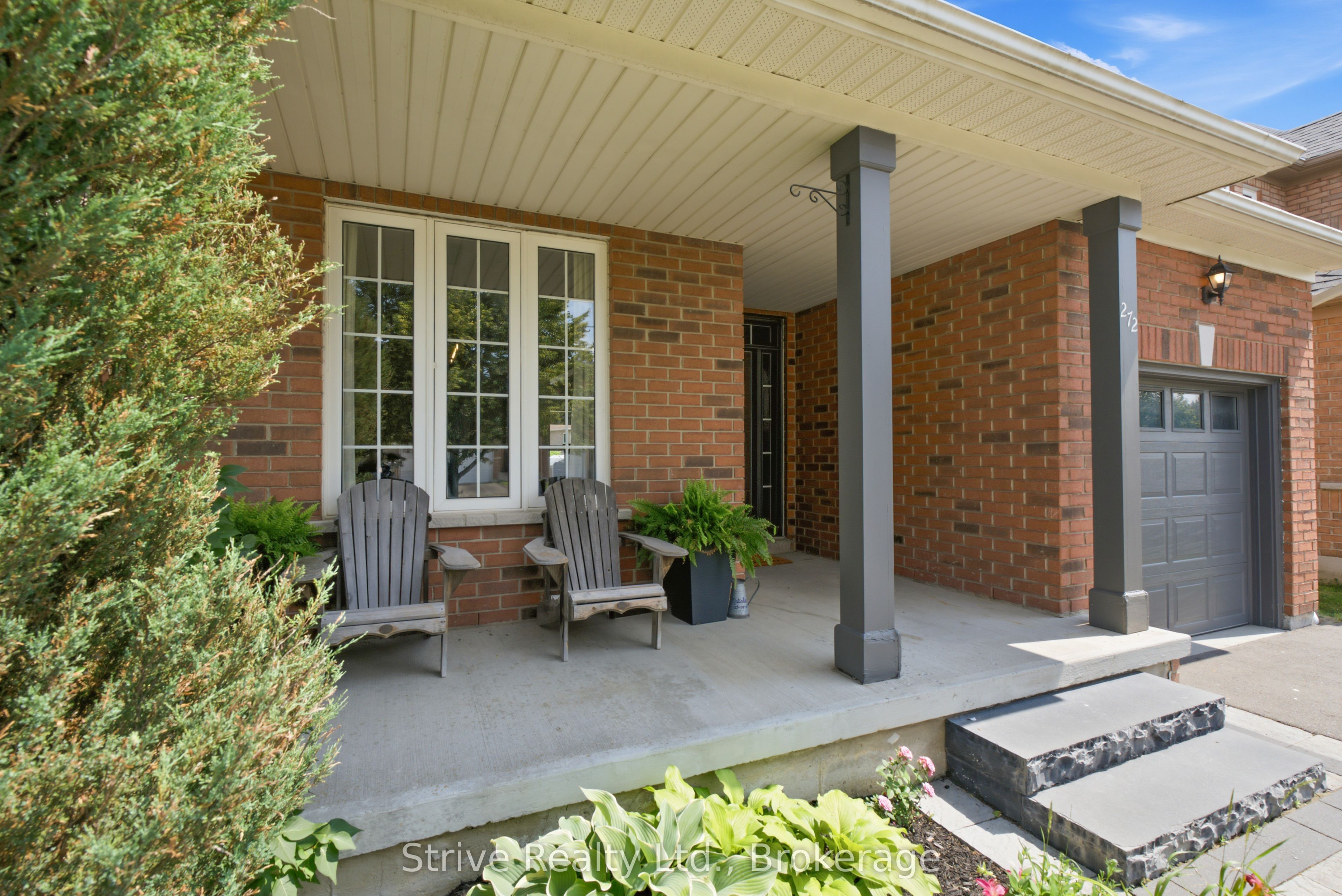 272 Huntington Crescent