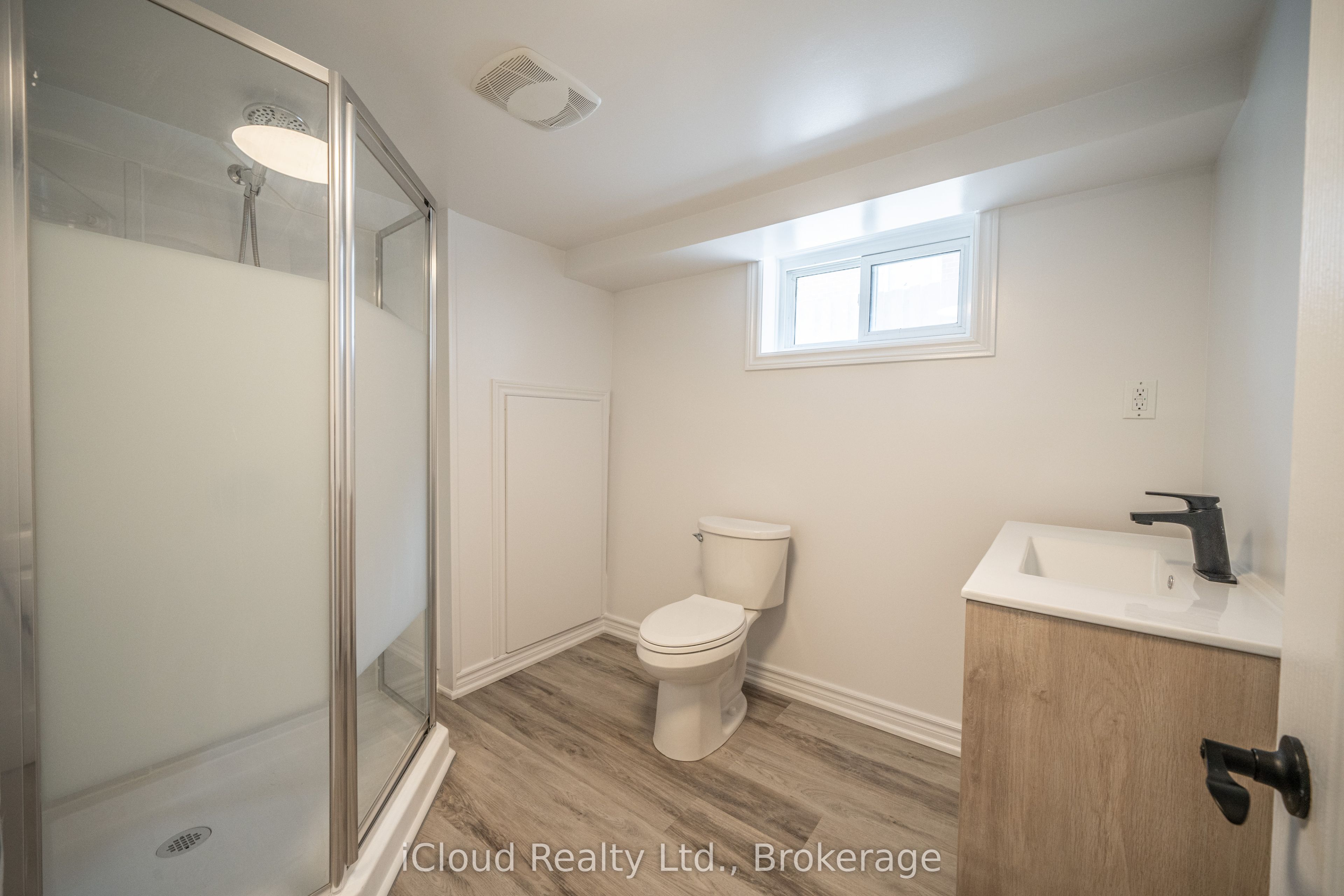 54 Wilson Road S