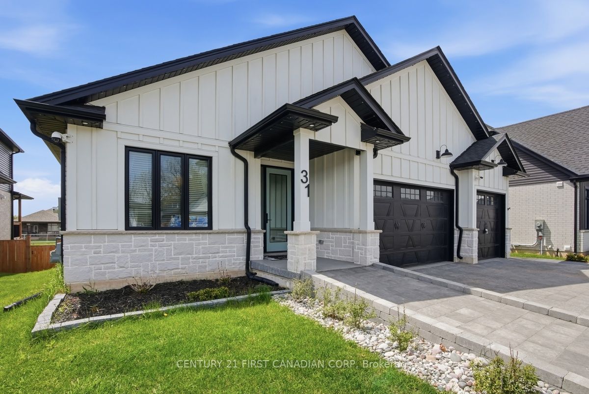 31 Briscoe Crescent